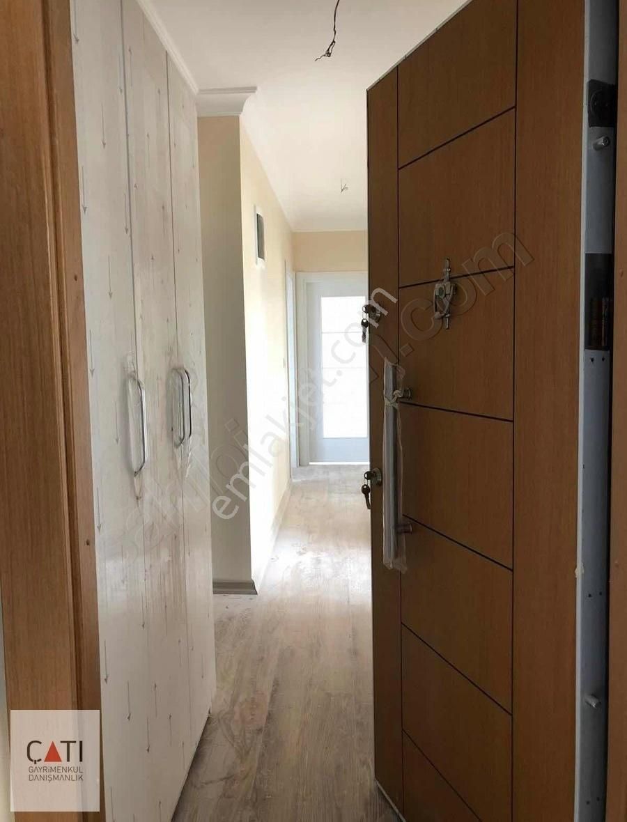 Postane Mah. Sahile Yürüme Mesafesinde 2+1