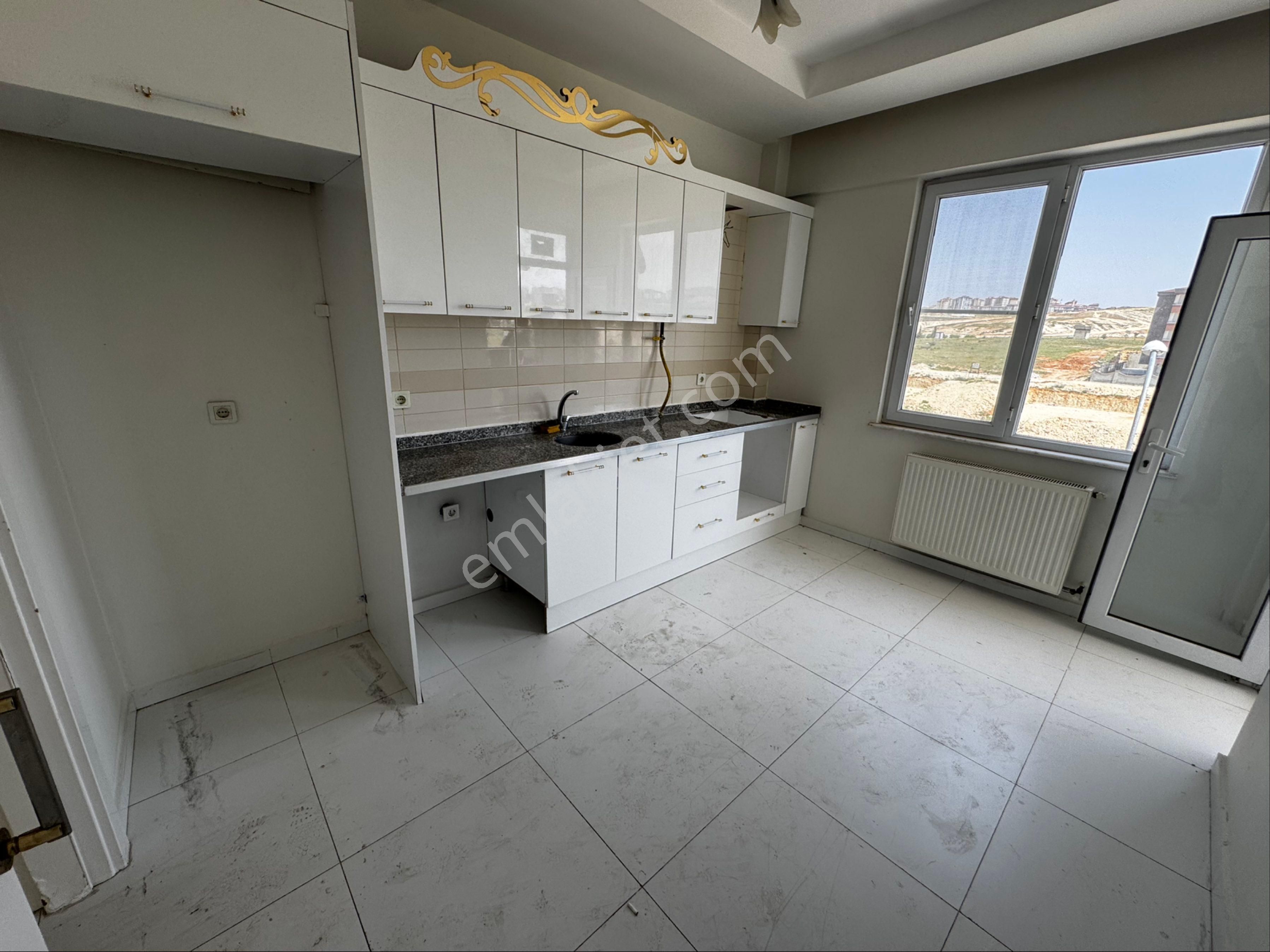 Beykent Karakol Arkası Satılık 2+1 Daire