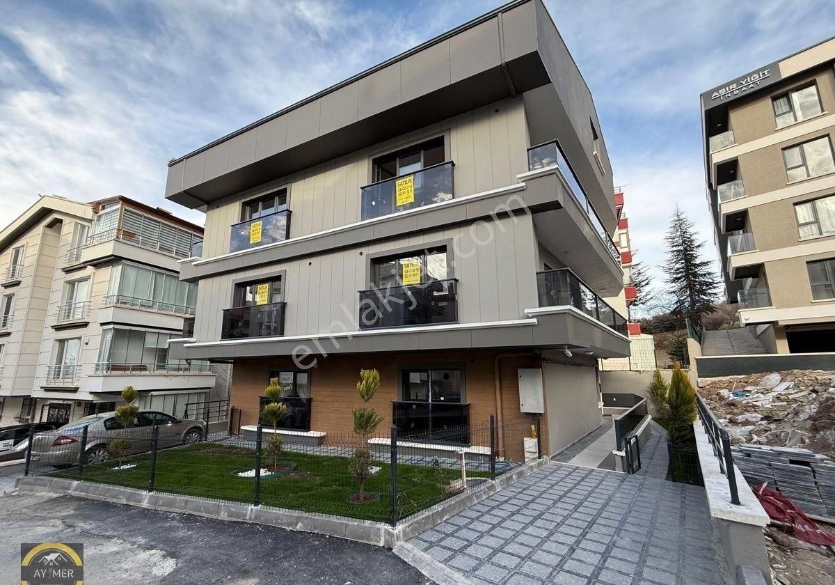 Çankaya Kırkkonaklar'da 1. Katta Sıfır 2+1 Satılık Daire