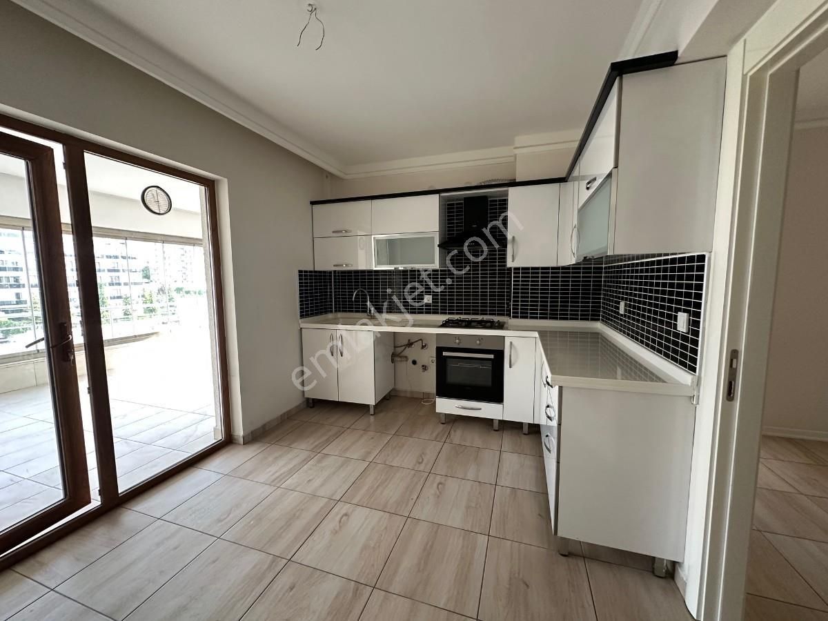 Turyaptan Bağlıca Nın En Avantajlı Konumunda Satılık 4+1 Dai