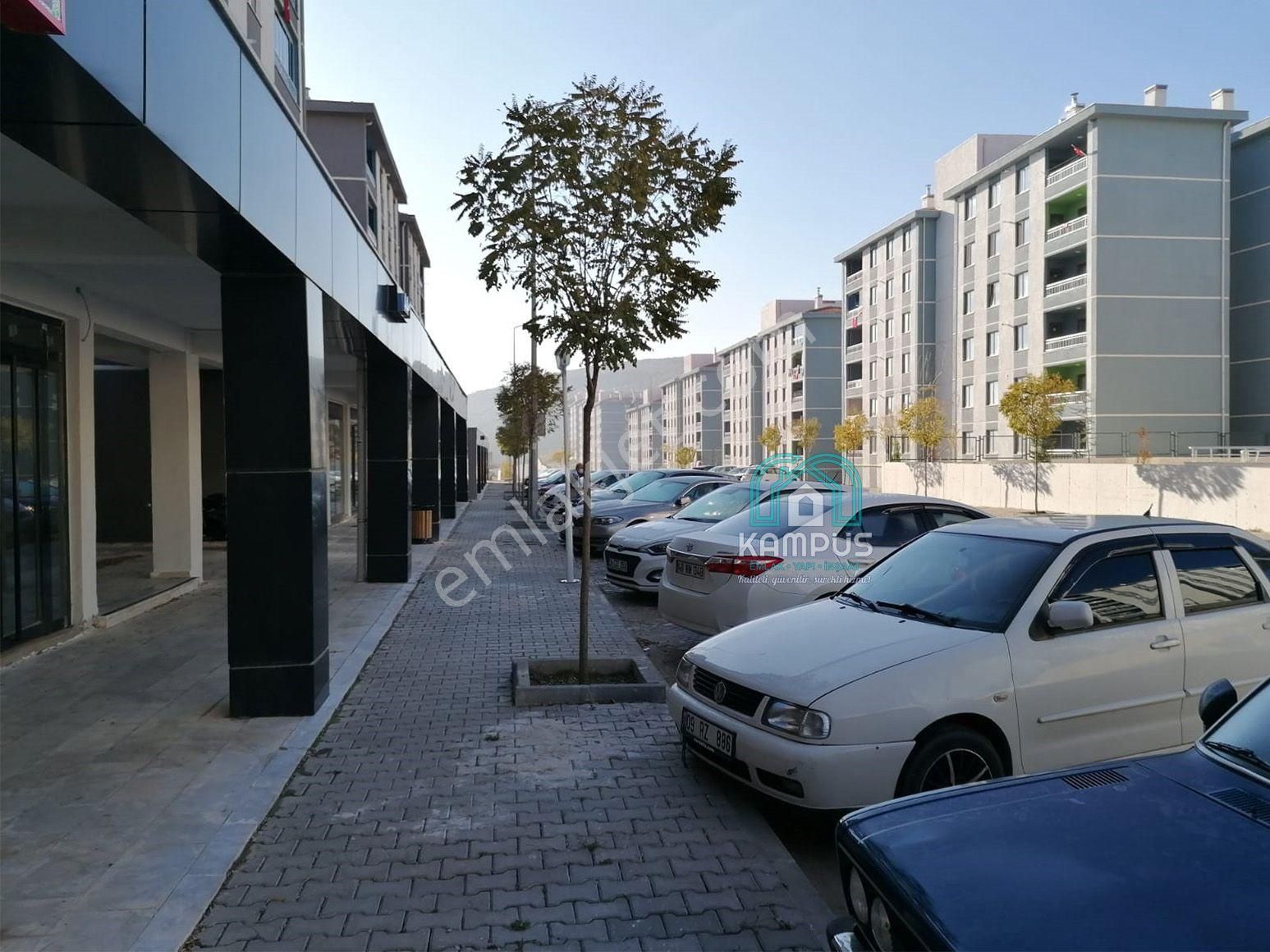 Takasa Açık Muğla Menteşe Toki'de Merkezi Konumda Satılık Dükkân