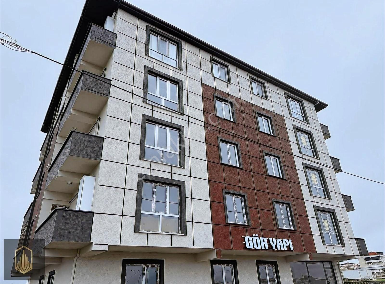Toprak Gyd'den Kapaklı'da Kiralık Sıfır 2+1 90m2 Balkonlu Daire