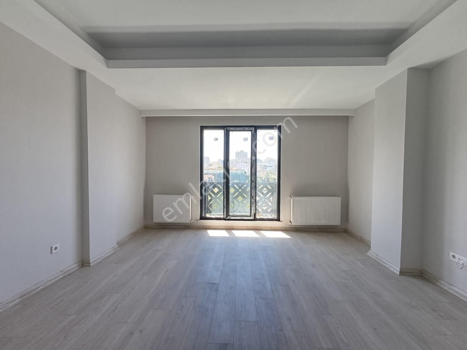 Çekmeköy Mehmetakif Mh Geniş Ultra Lüks Satılık 5+2 220m2dubleks - Görsel 5