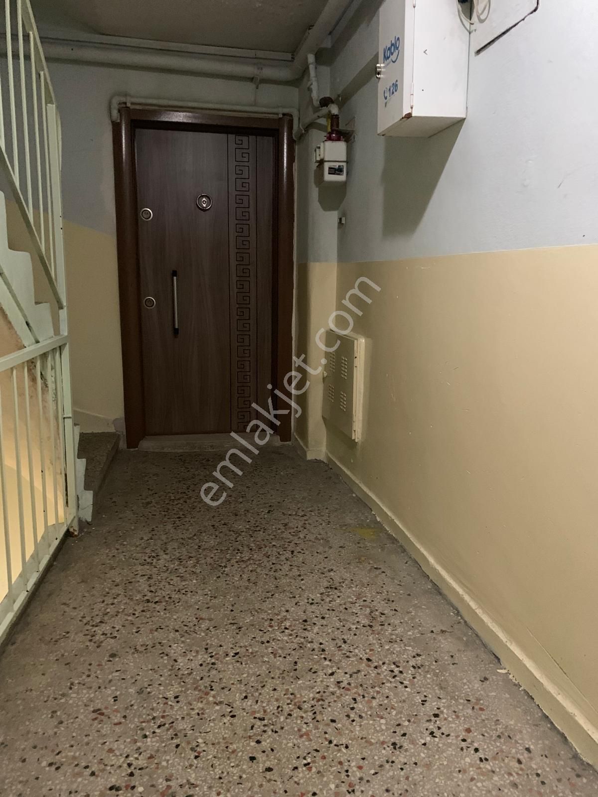 Etki'den İncirli Caddesi Üzerinde 2+1 Satılık Daire