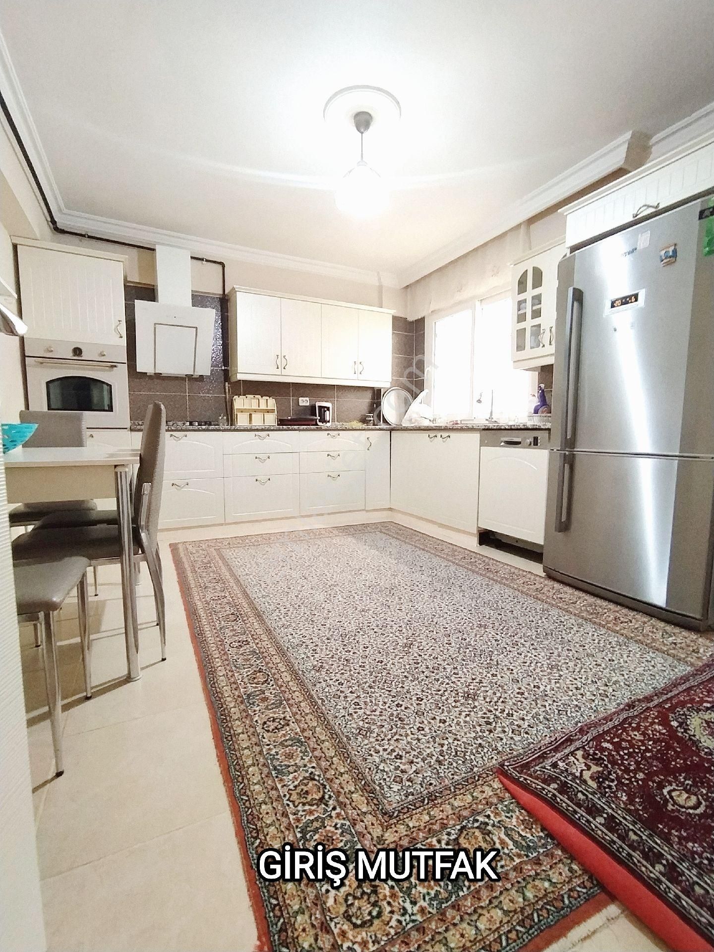 Artenew Gayrimenkul'den Yaylacik'ta Sayilik Dublex 5+2 220 M2 Dogalgazli Manzarali