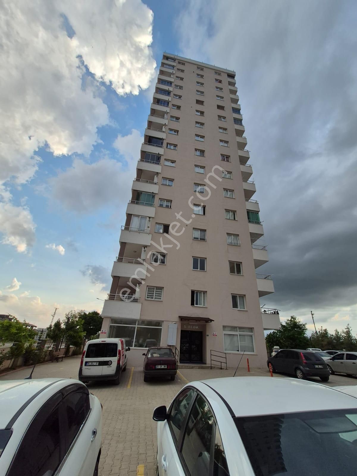 Sarıçam N-tepe Rezidansta 3+1 Doğalgazlı Dairemiz Kiralıktır.