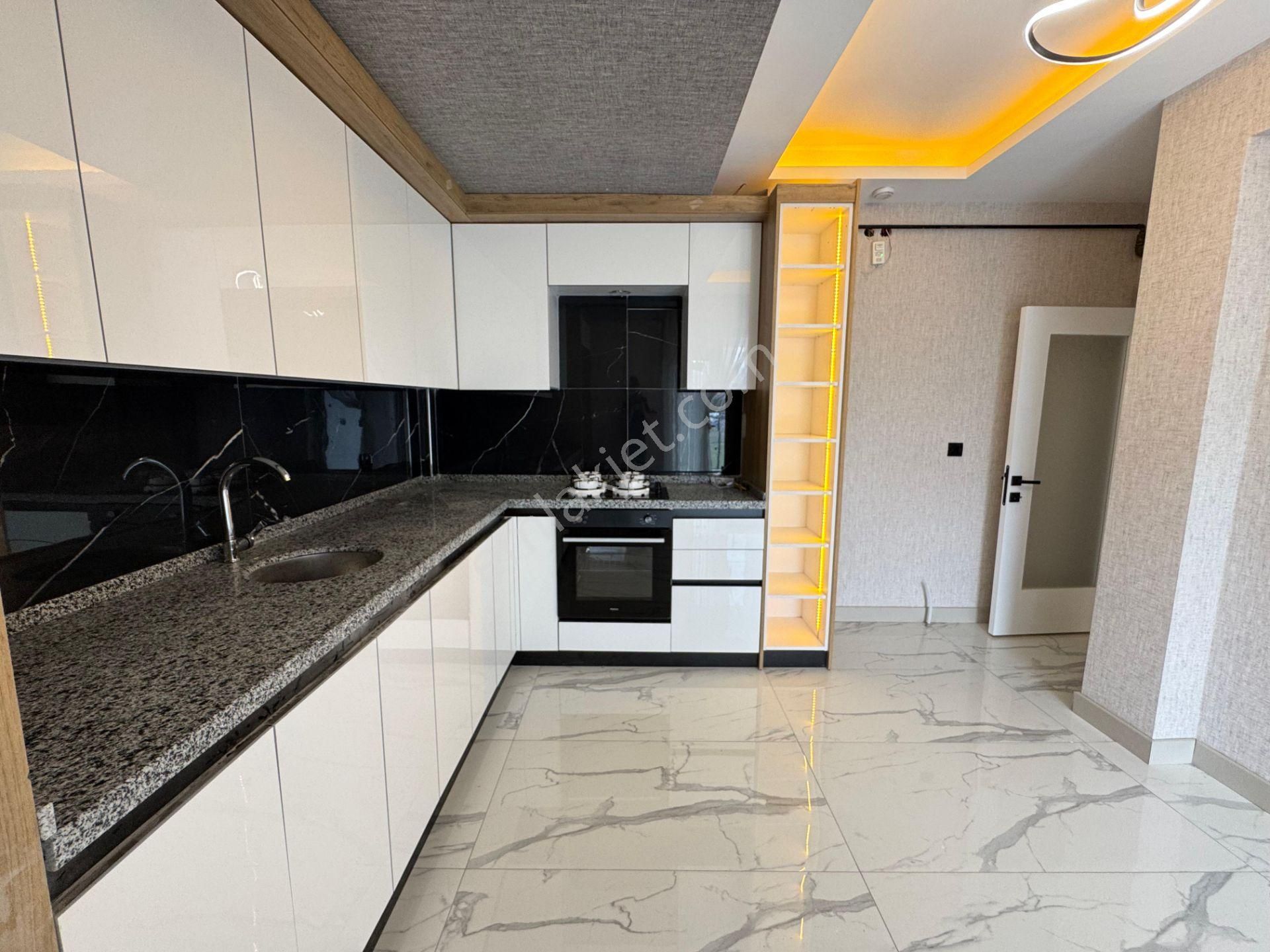 Evim Emlak'tan 29 Ekim'de Full+full Yapılı 3+1 Ara Kat Daire