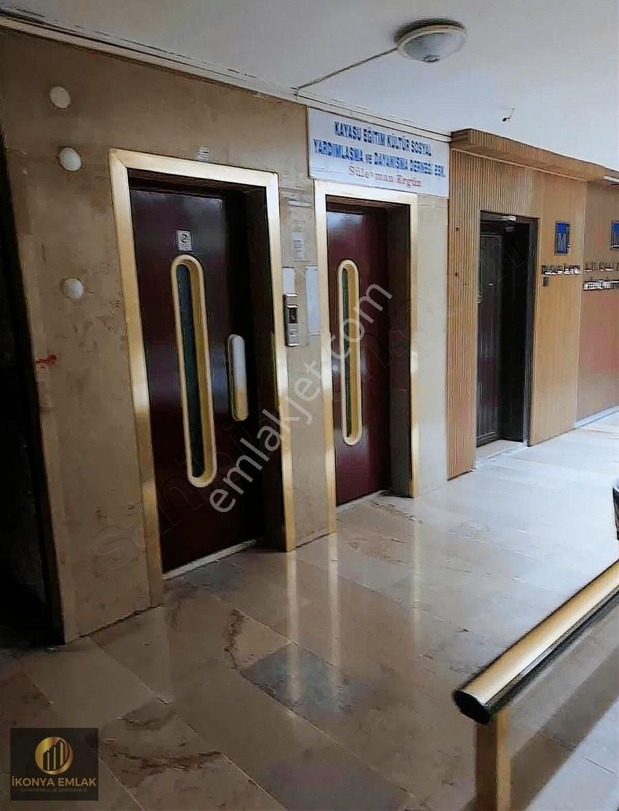 Tabela Değeri Yüksek 1+1 Nüve İş Merkezi Ofis Dükkan Takas Olur