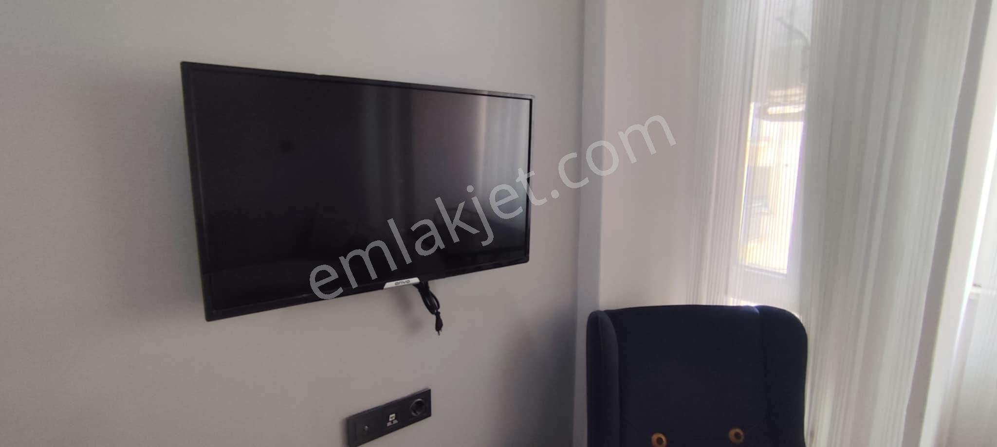 15 Mayıs Mahallesinde Maliyenin Karşı Arka Sokağında Ara Kat Ön Cephe Eşyalı Apart 1.375.000 Tl - Görsel 14