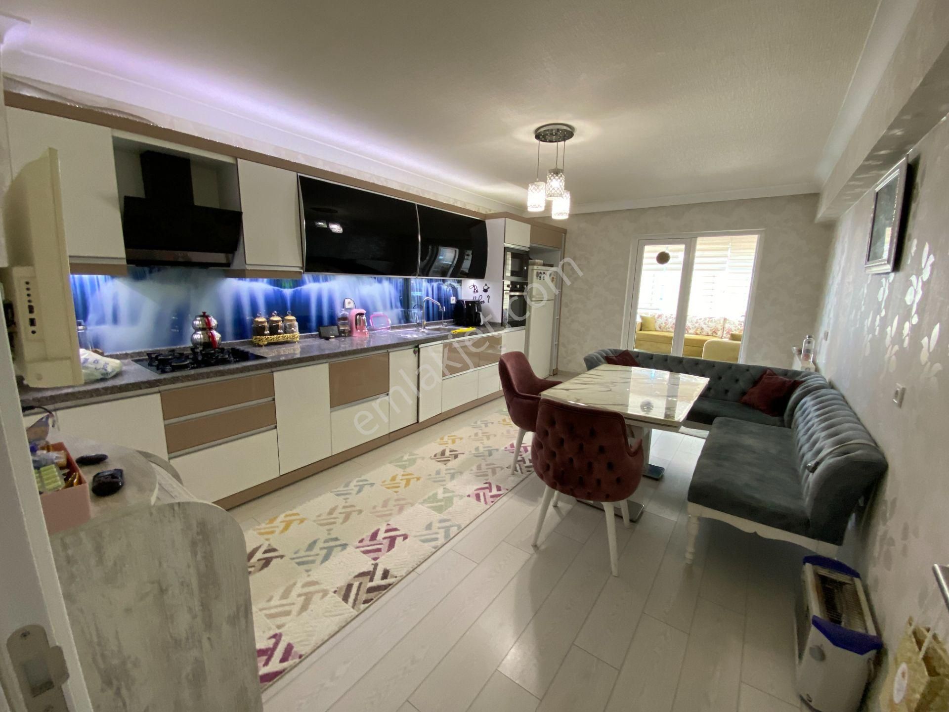 Ahimesut Bulvarı Üzeri 4+1 Süperlüx Satılık 255 M2 Site Dairesi