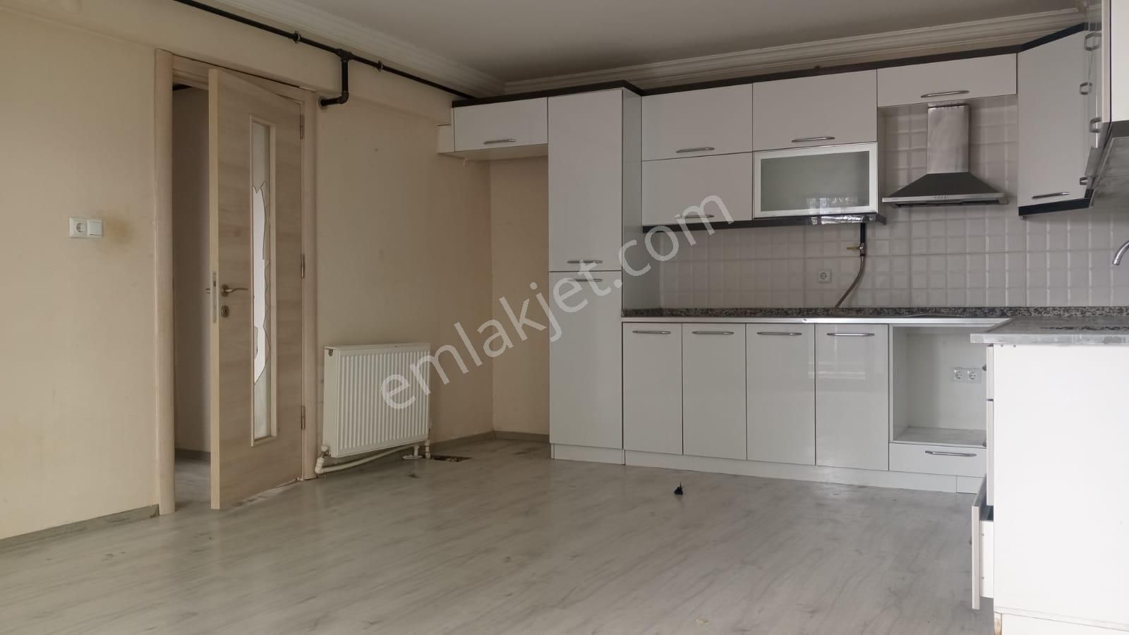 Cengiz Topel Mah 1+1 Kiralık Daire