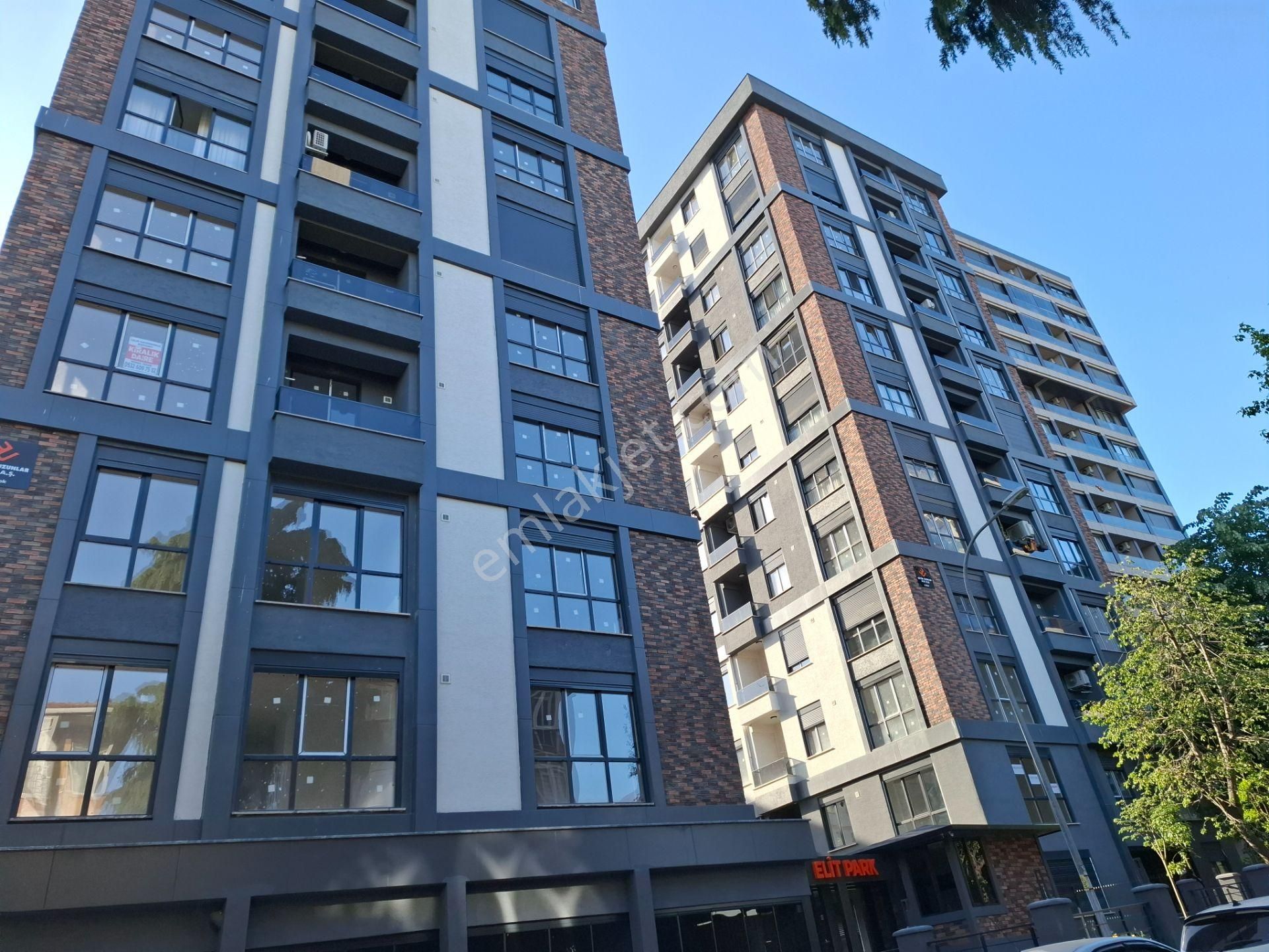 Suadiye Yeni Fidan Sokak Yeni Bina Güvenlikli Kiralık 3+1 Daire