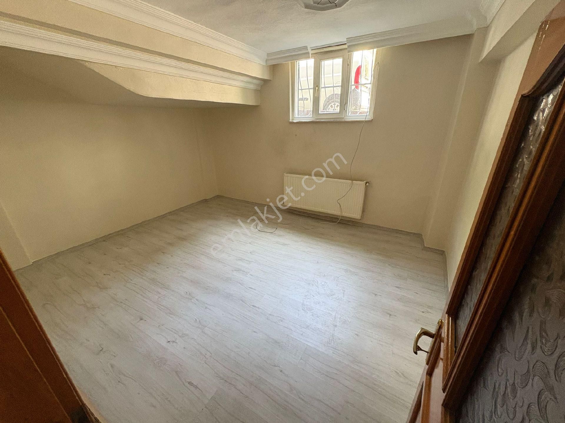 🏡cebeci Mah 2+1 85m2 Bahçe Kat Kira:15.500🏡
