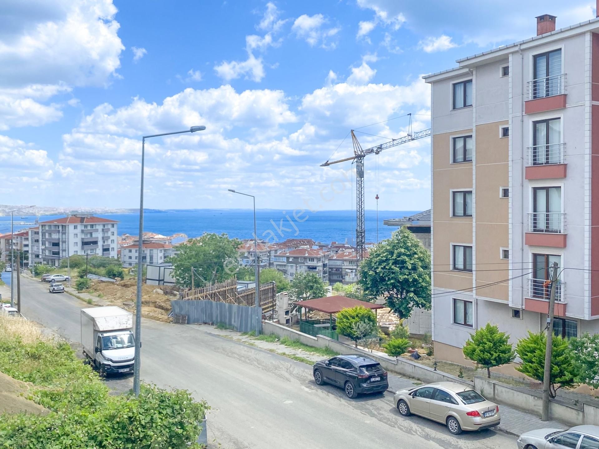 Altınova'da Deniz Manzaralı 2+1 Sıfır Satılık Daire