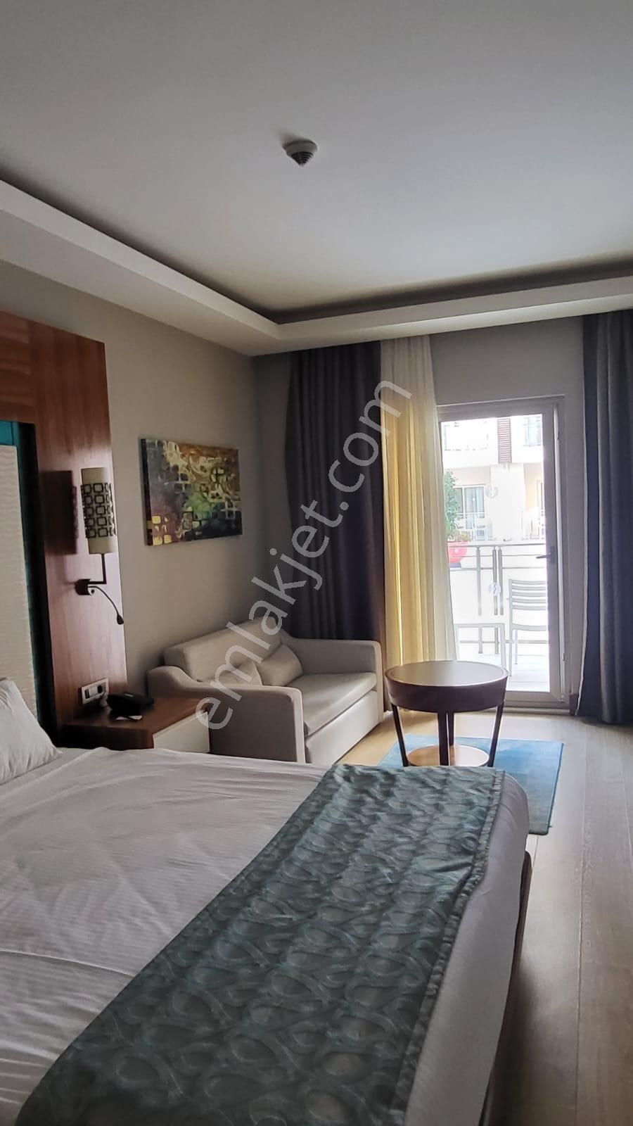 Kuşadası Ramada Otel Suit Oda - Görsel 15