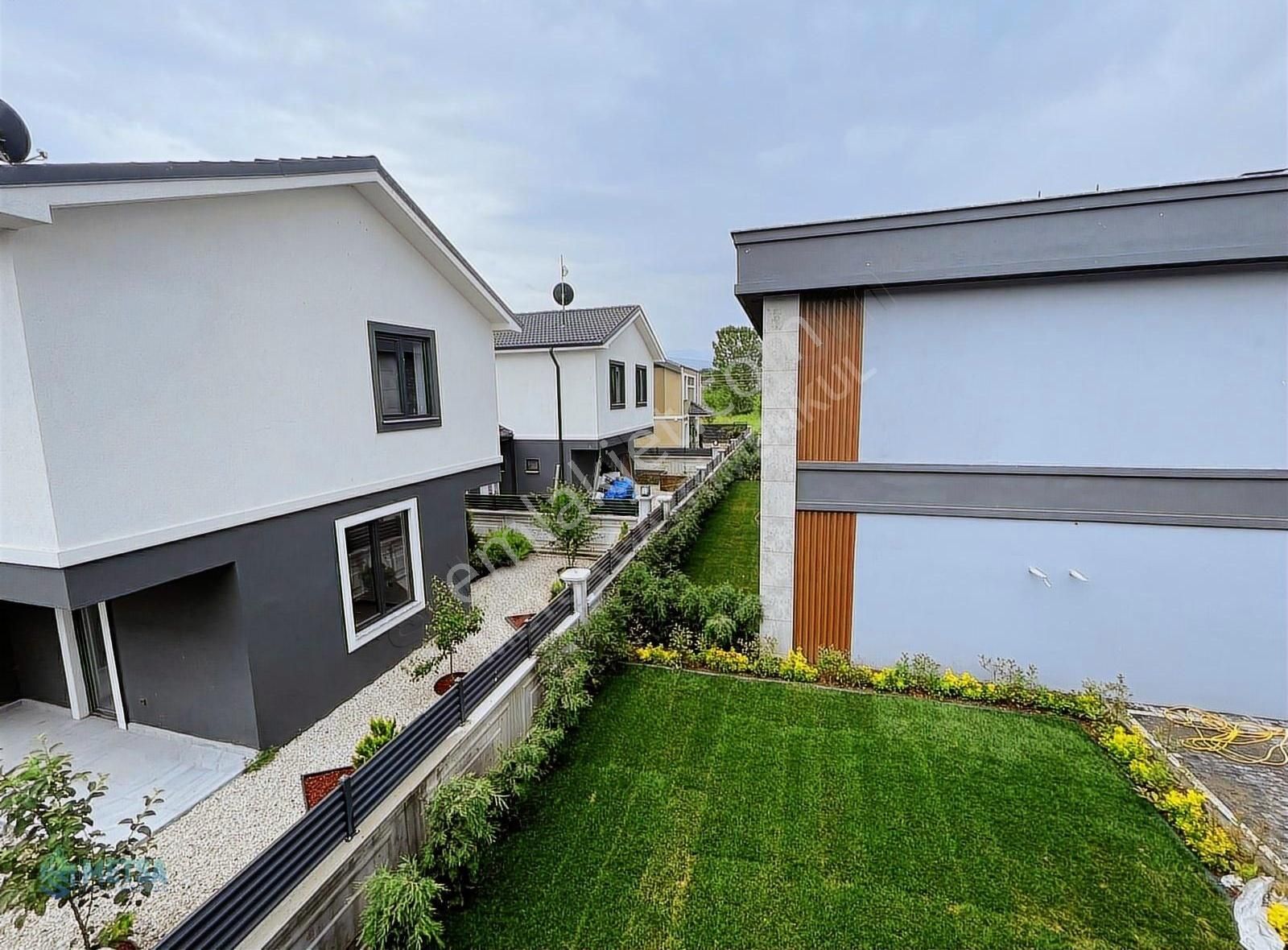 Metsa'dan Satılık 5+1 Lüks Tekil Villa