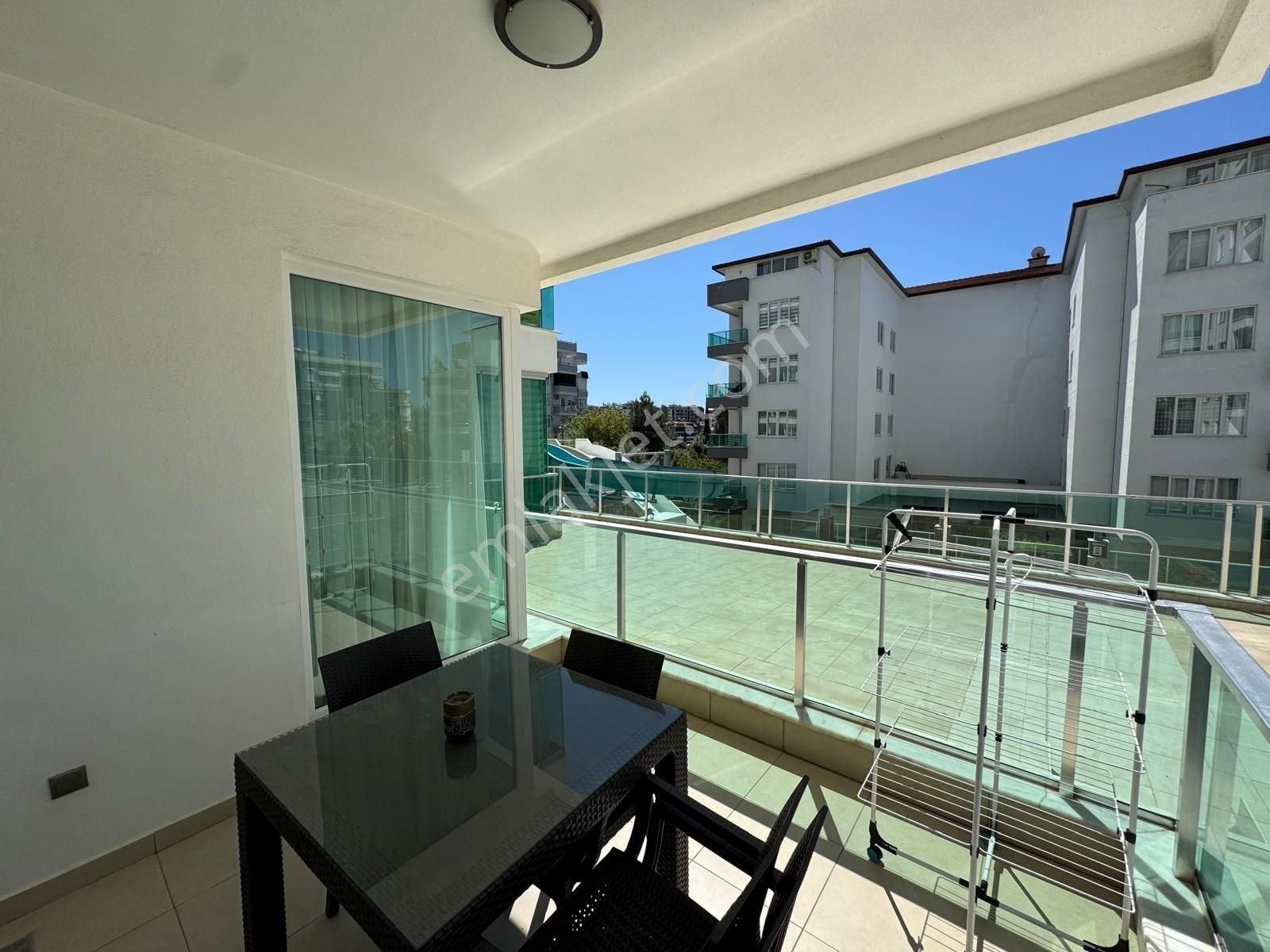 Alanya Tosmur'da Full Eşyalı, Denize 450m 2+1eşyalı Daire