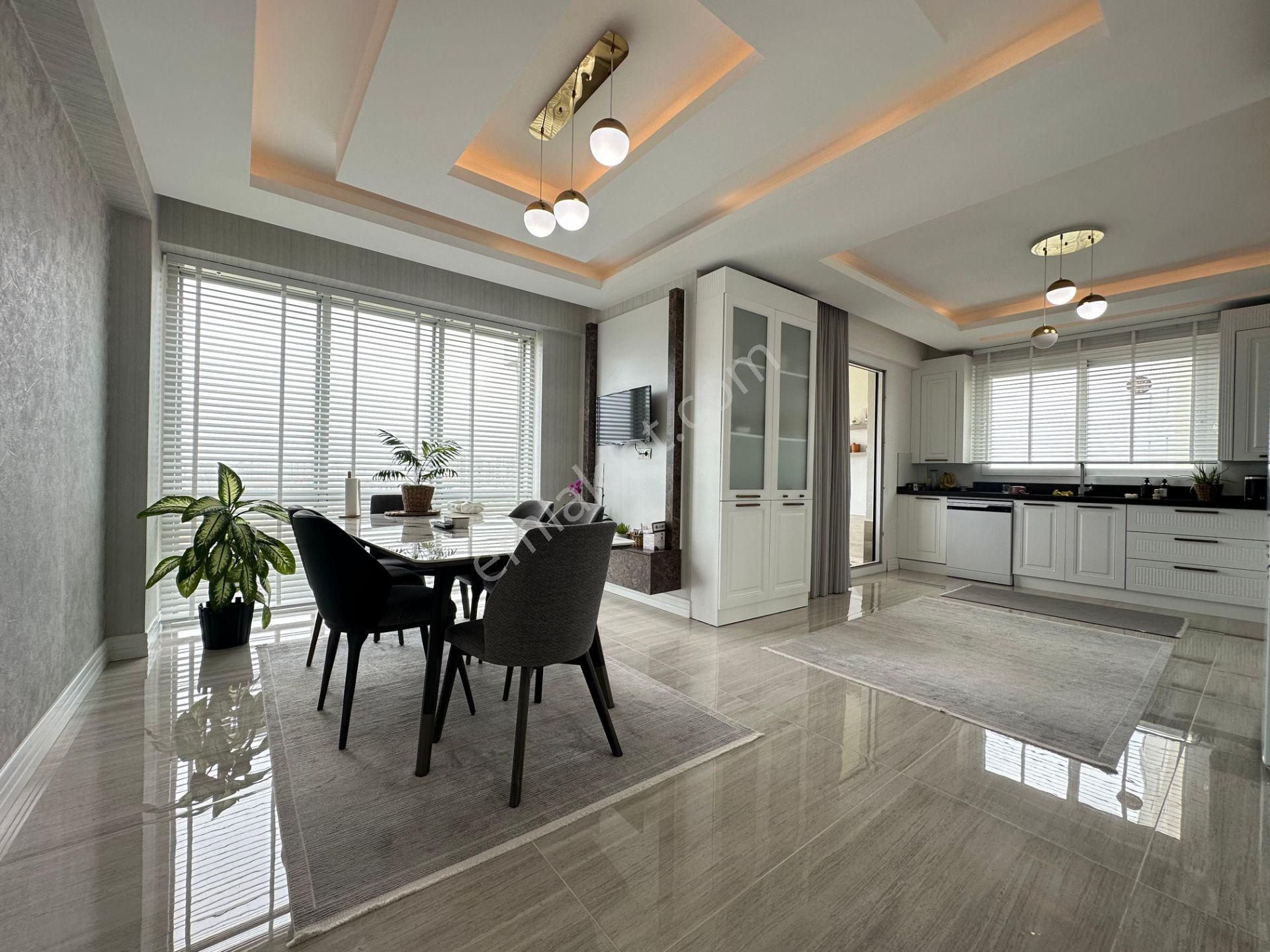 Stadyum Yolu Üzerinde 3.5+1 Pia Yapı Kalitesiyle Lüks Daire