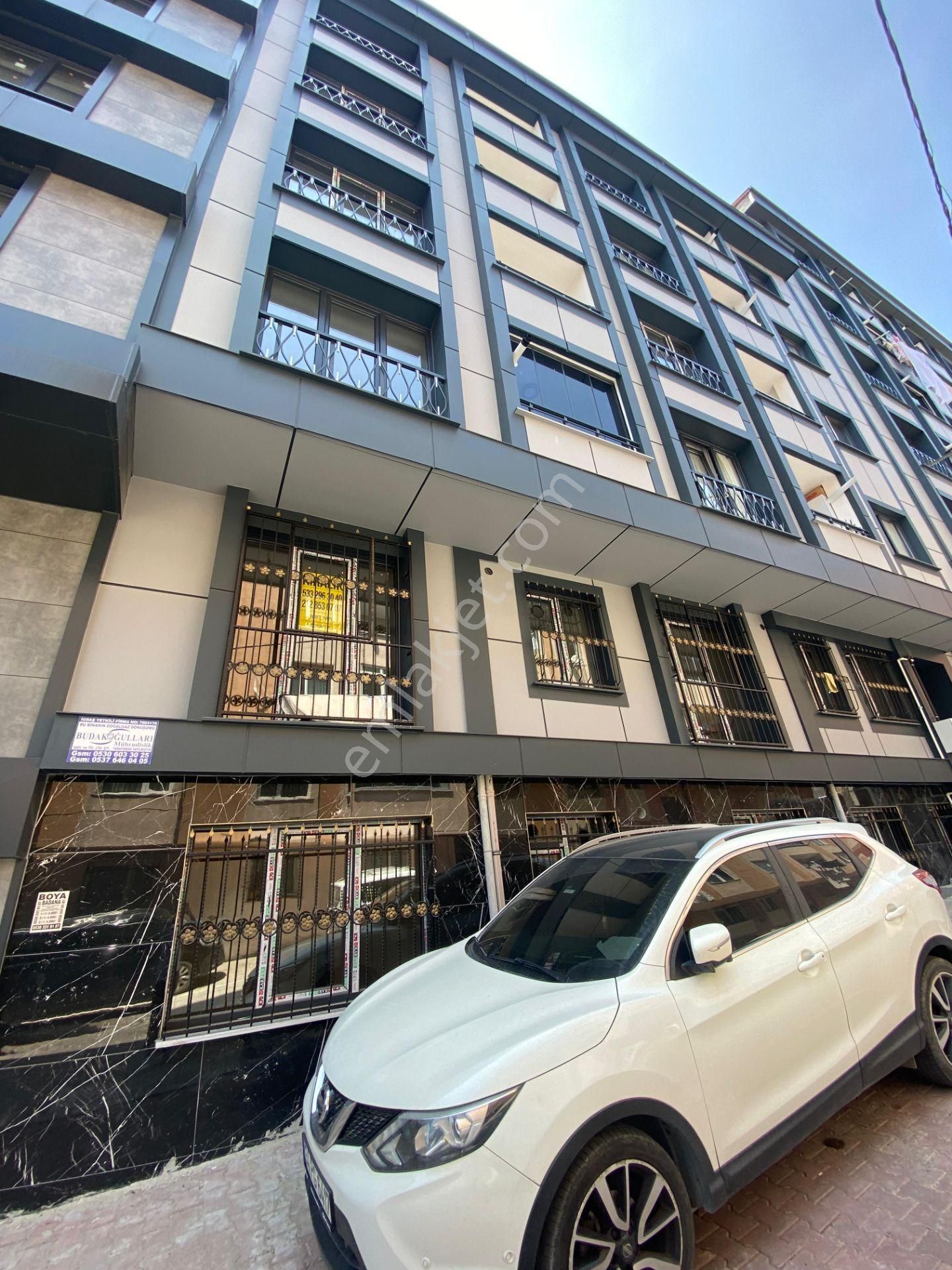 Esenyurt Sultaniye Mahallesi 2+1 Yüksek Giriş Sıfır Kiralık Daire Meydana 5 Dk. Ebeveyn Banyolu