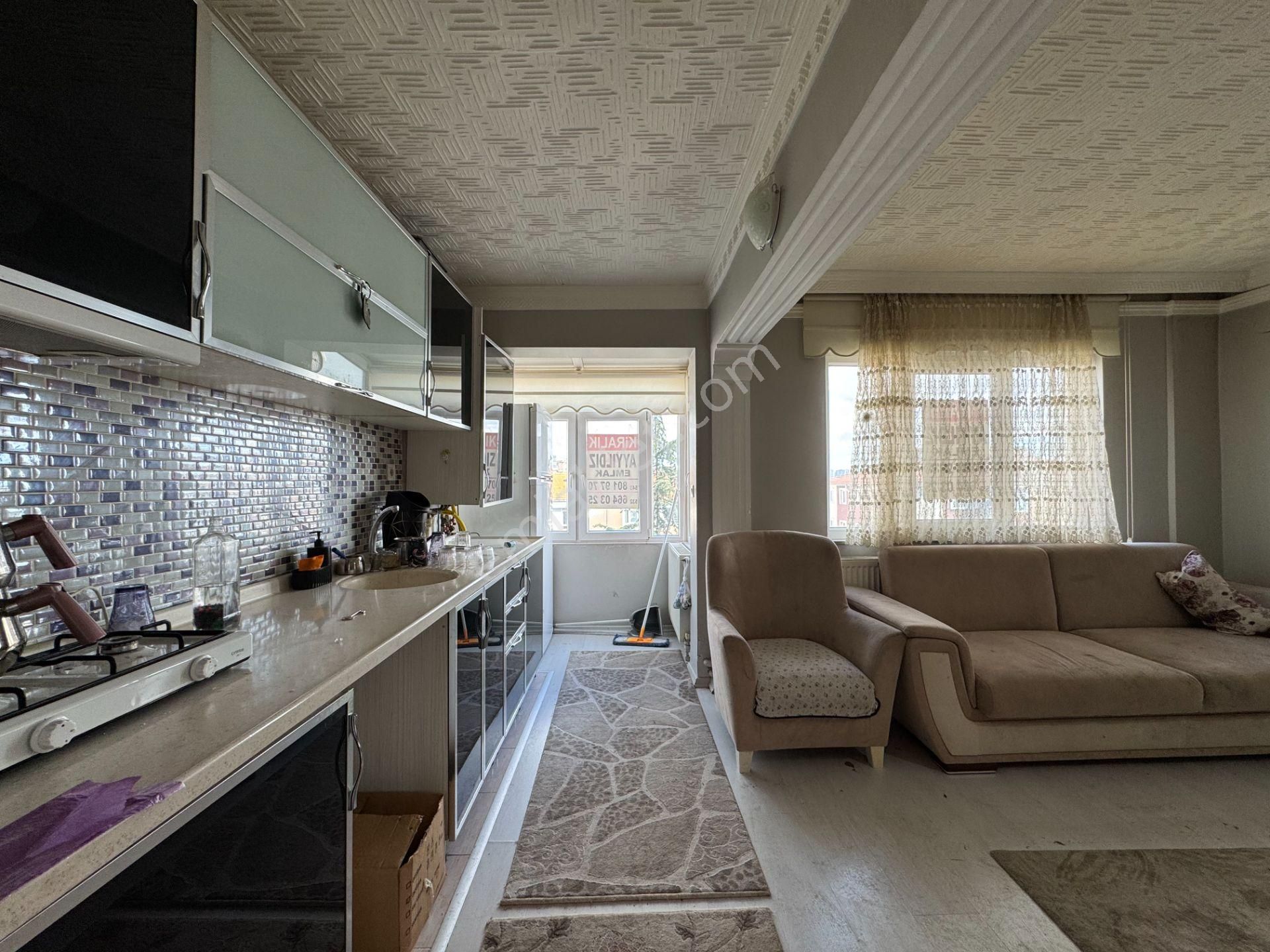 Kalecik Emlak'tan Ayyıldız Mah'de Full+full Eşyalı 2+1 Güney Cephe Masrafsız Daire