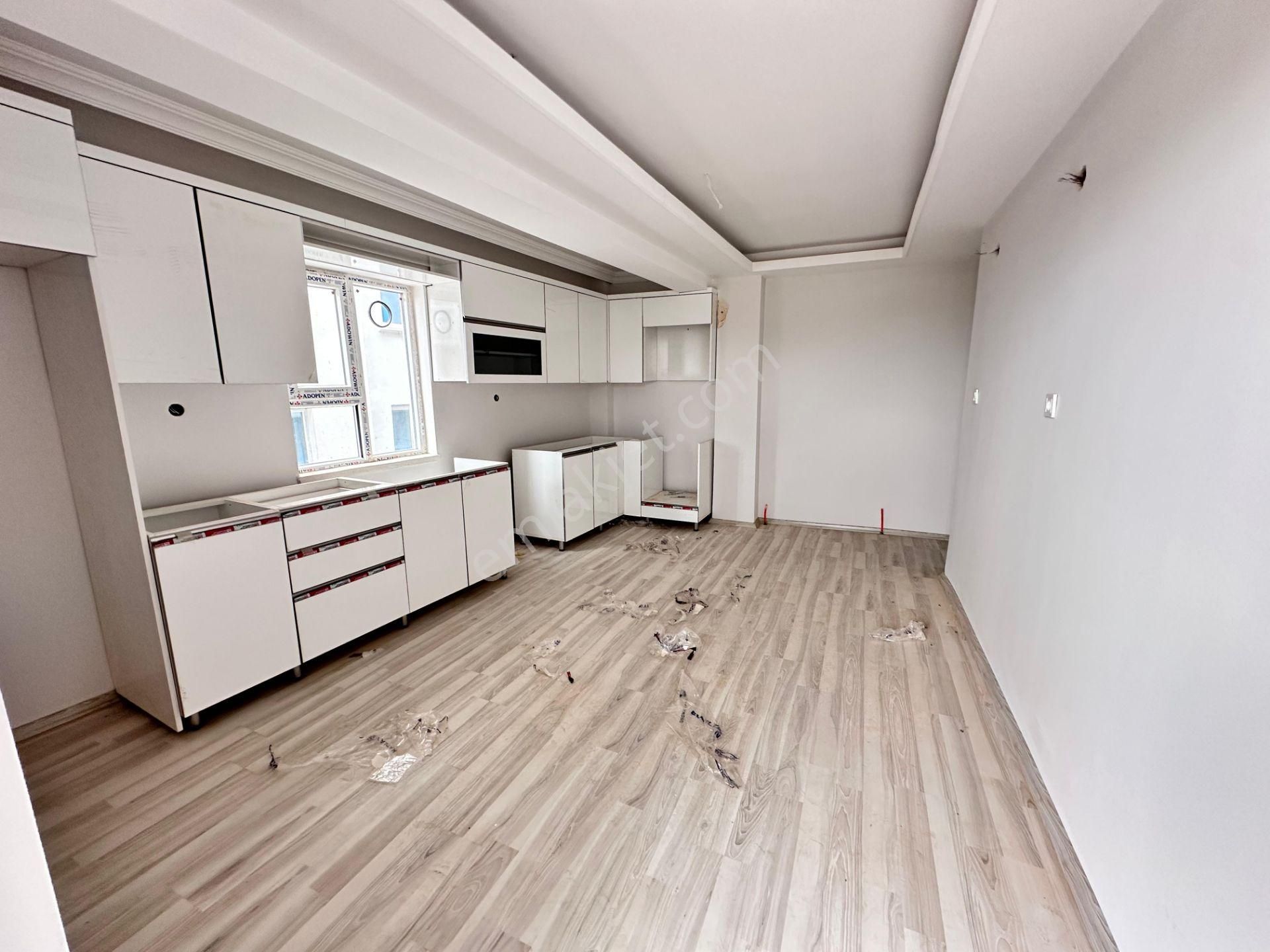 Sıfır Binada Zeminle Teması Olmayan 3+1 Geniş Ve Manzaralı Daire