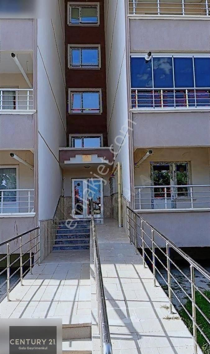 Modern Konfor İle Aile Yaşamına Özel 3+1 Daire!