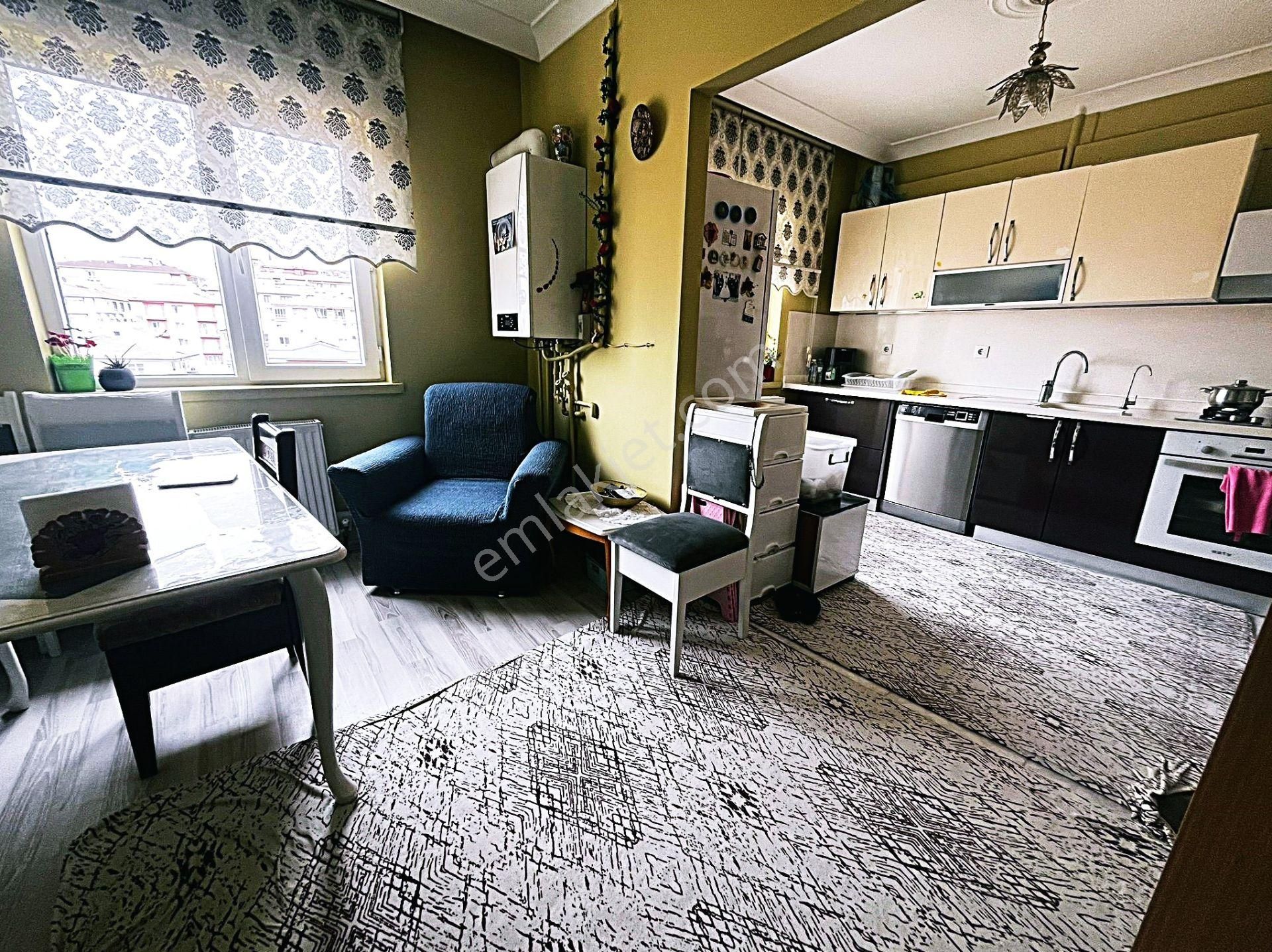 Şehit Kübilayda Karakeçili Cadde Ve Şehir Hastanesi Yakını 7+2 Satlık Dubleks