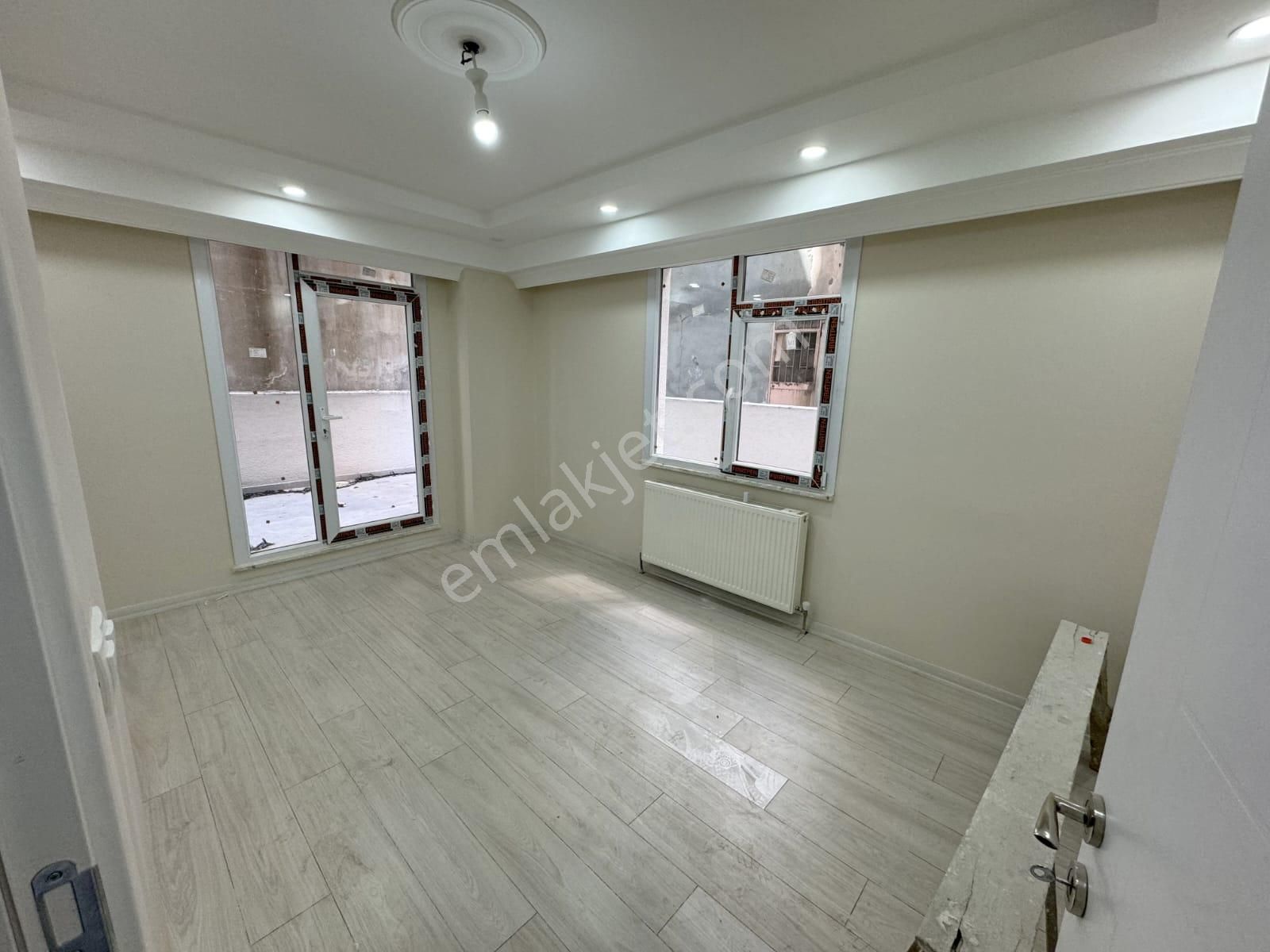Bahçelievler Hürriyette Satılık 2+1 K.otoparklı Sıfır Daire
