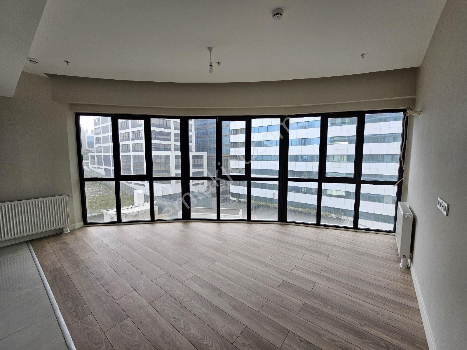 212 Outlet Arkasında Fırsat Satılık 2+1 Daire