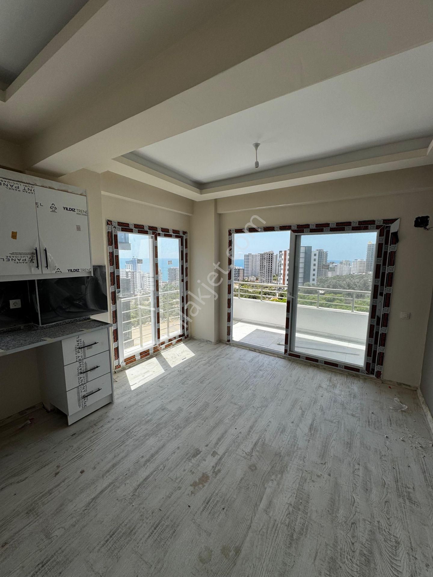 Mersin/erdemli/ayaş'ta Deniz Manzaralı Satılık 1+1 Daire