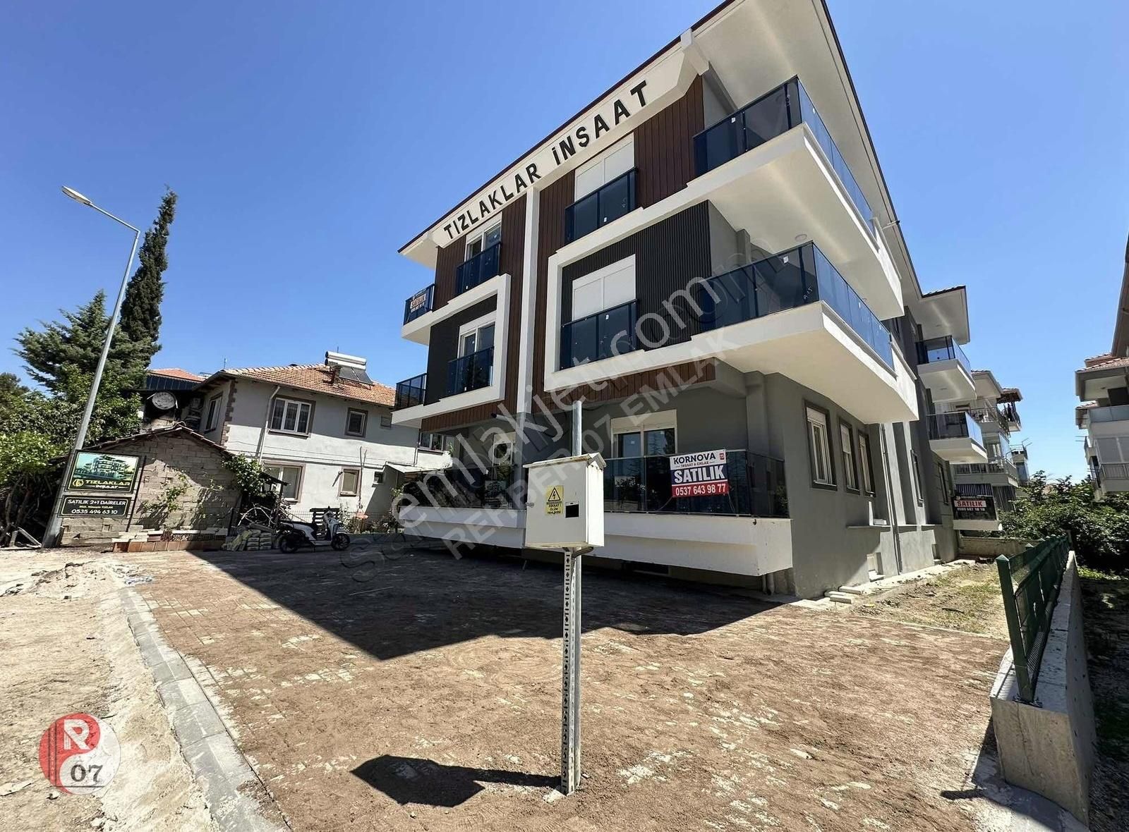 Antalya Korkuteli Yeni Mahalle Stadyum Yakını 2+1 Daire