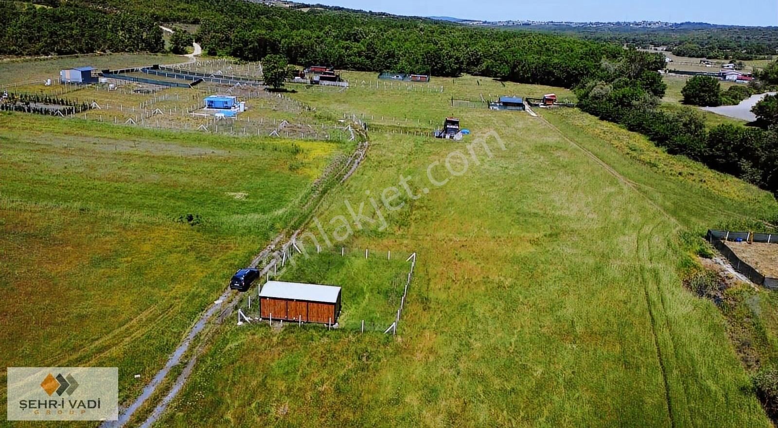 Başakköyde Yatırım Amaçlı Köye Yakın Doğa İçerisinde 321m2 2adet