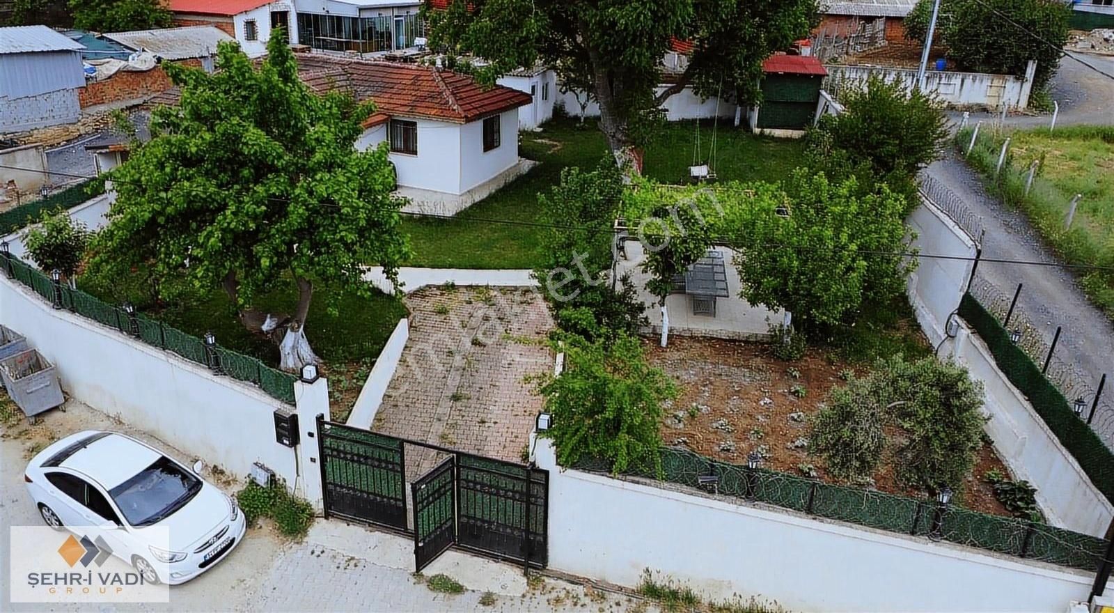 Oklalı Köyü Köy Merkezinde 600m2 Müstakil Ev Fırsat İlanı