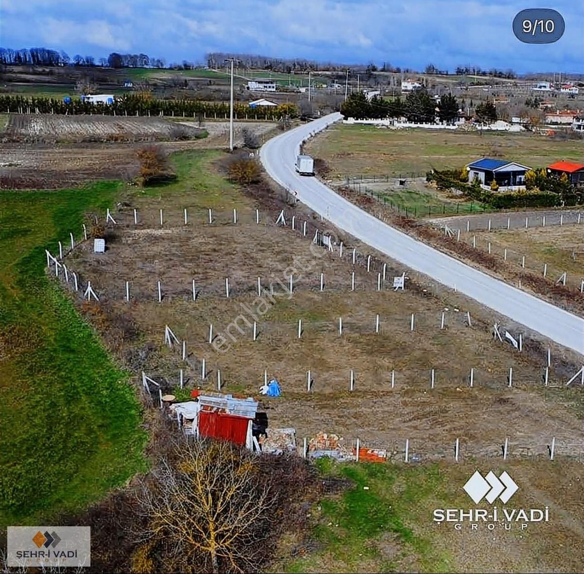 Aydınlar Köyü Asfalta Cephe Fırsat İlanı 781m2 Etrafı Çevrili