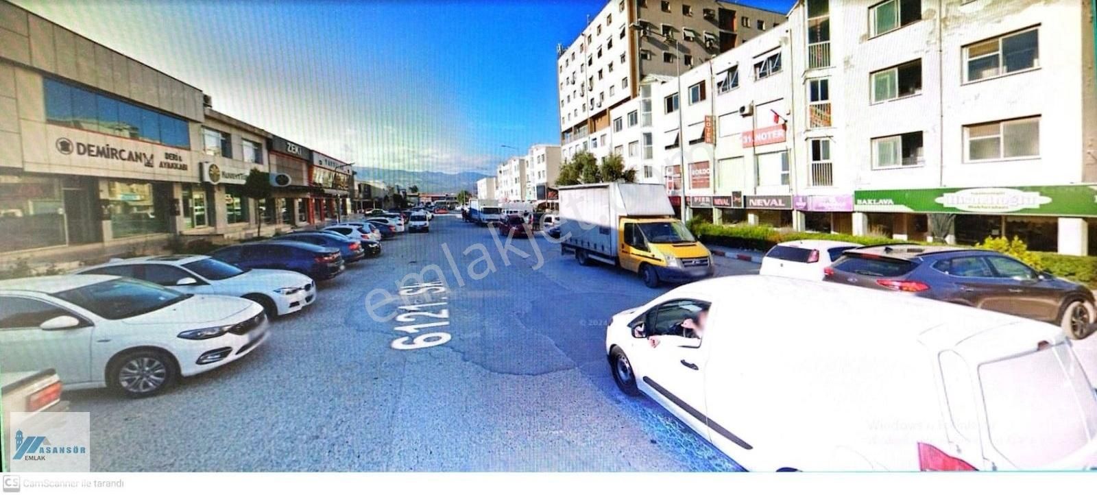 Asansör Emlaktan Ayakkabılar Sitesinde Yatırımlık Dükkan İşyeri
