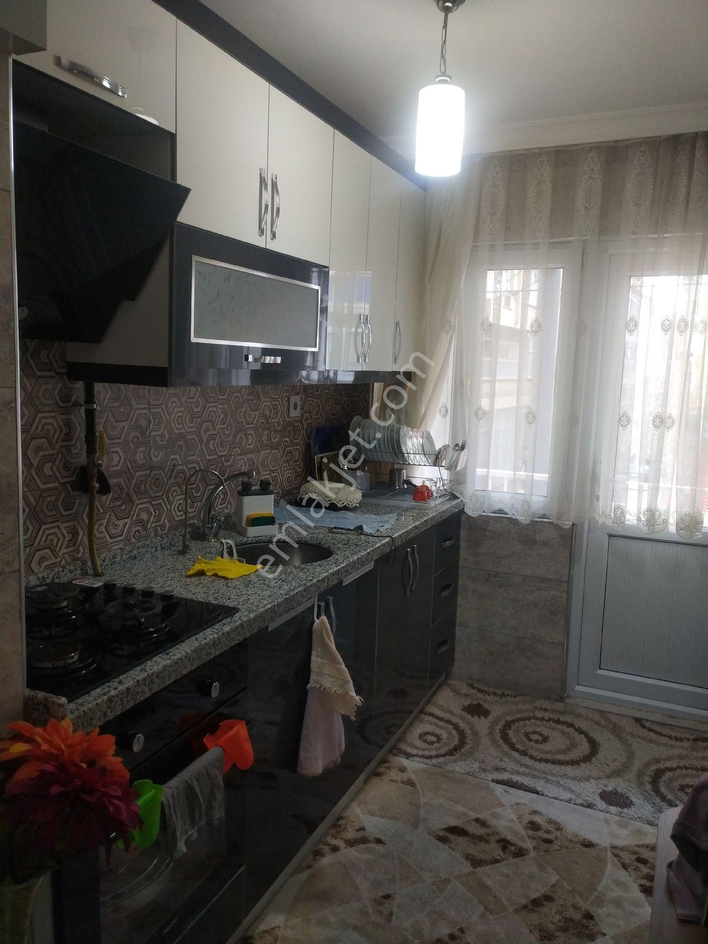 Hacıseyfettin Mah.incirlicadde Üzeri 2+1.110m.1.kat.kombili Bakımlı Daire - Görsel 10