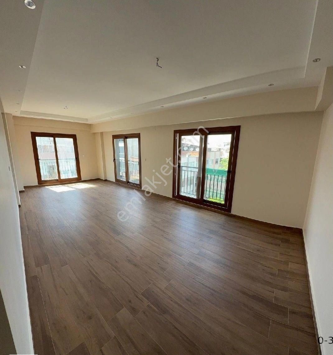 Manisa Turgutlu Turan Mh Eski Manisa Yolu Üzeri 157m2 Daire