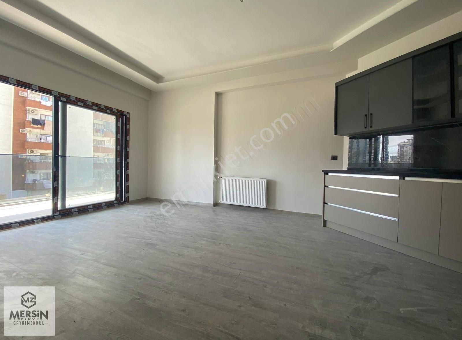 Premium Proje'de Harika Konumlu Havuzlu Site İçi Satılık 2+1 - Görsel 16