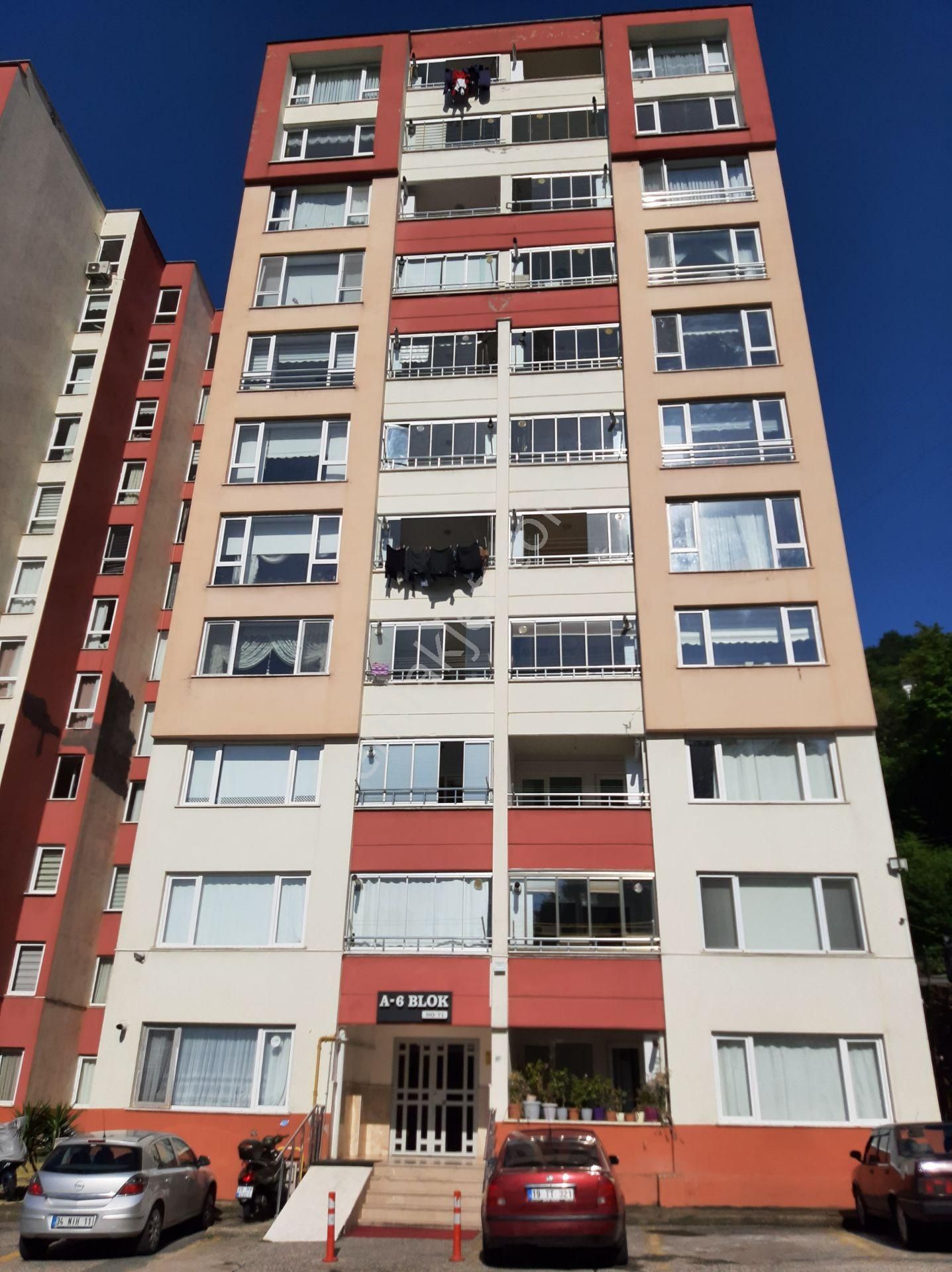 Kiralık 3+1 Eski Stadyumun Üst Tarafı Site İçerisinde 9. Kat