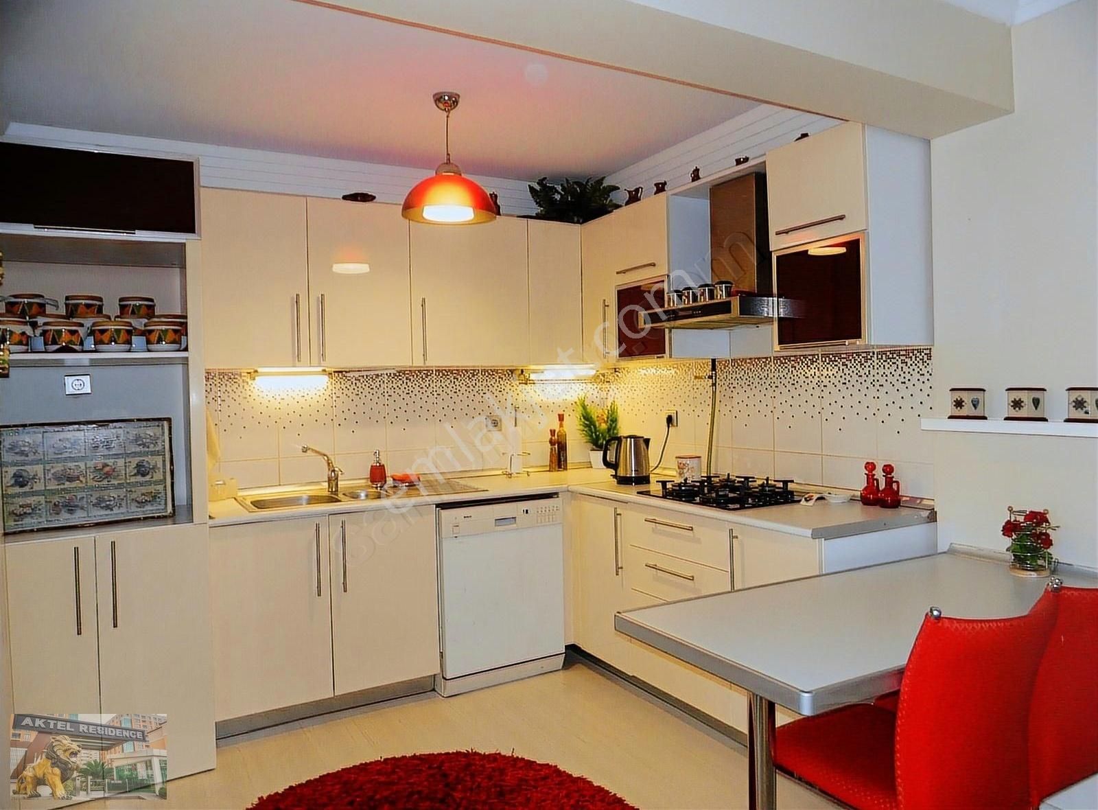 Aktel Satış Ofisinden Siteiçi Havuz Manzaralı 84m²1+1 Lüks Daire