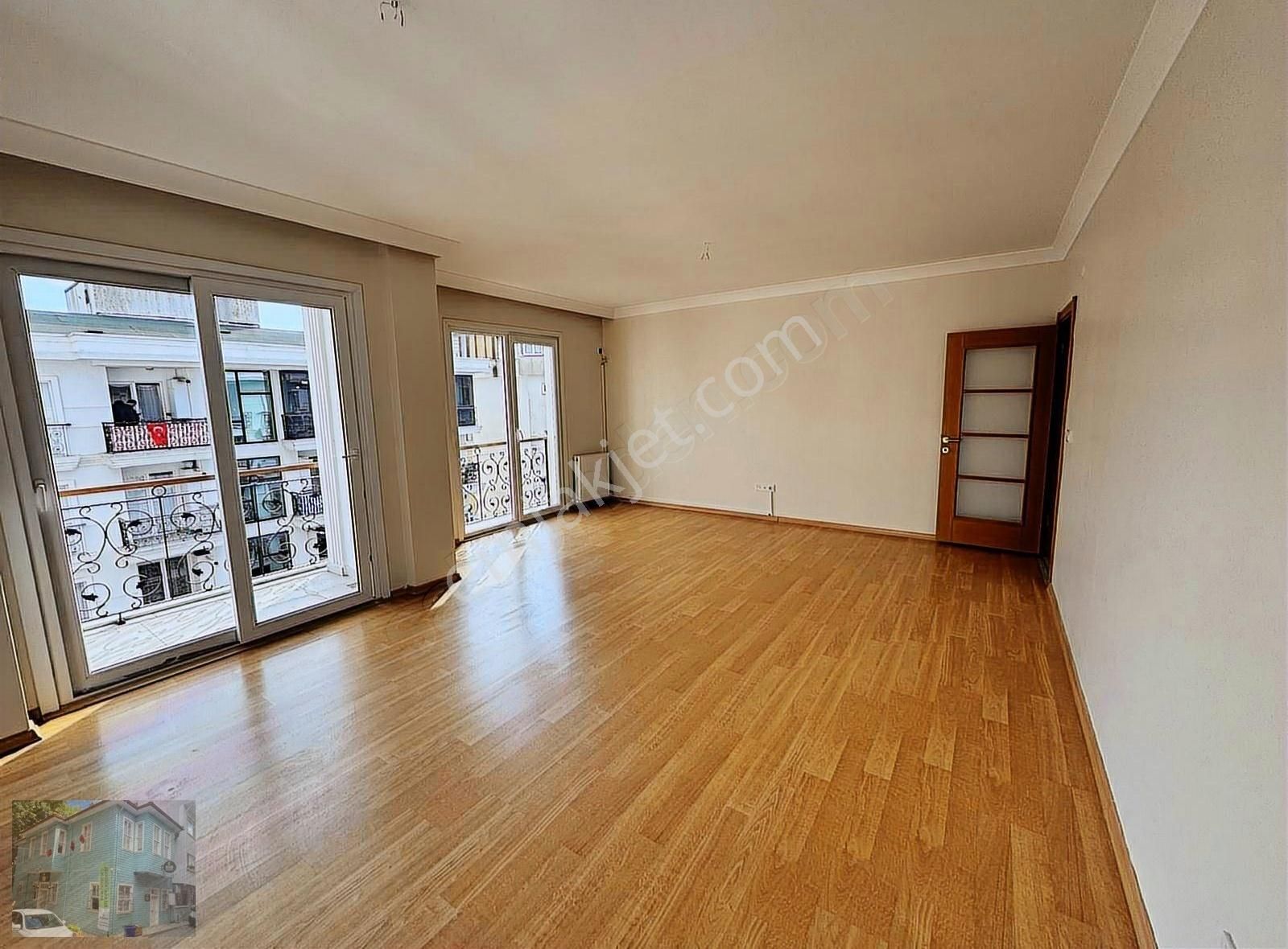 Tuzla Yayla Mah. Kazım Karabekir Cad. Site İçi 3+1 Daire