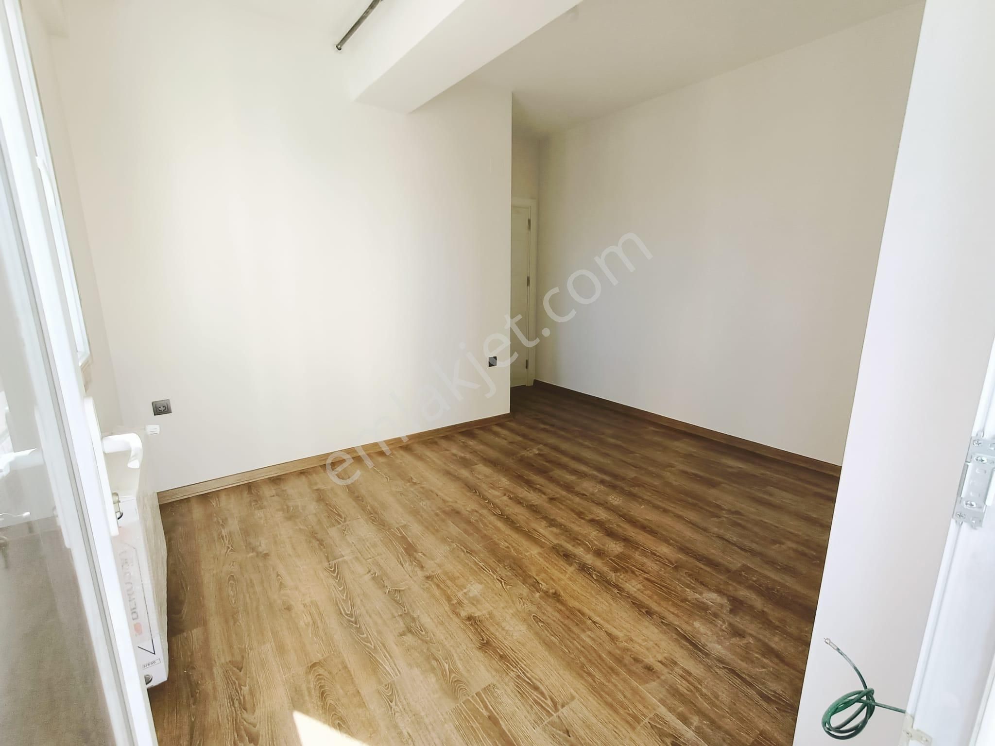 Mavi Bulvar Torosta Dogalgazlı Kap.mutfak 2+1 Daire