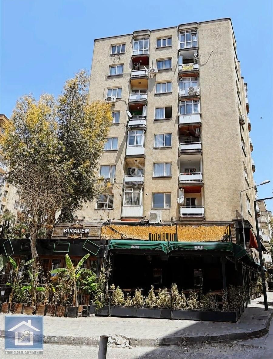 Bornova Metro Yakını Satılık 3+1 Daire