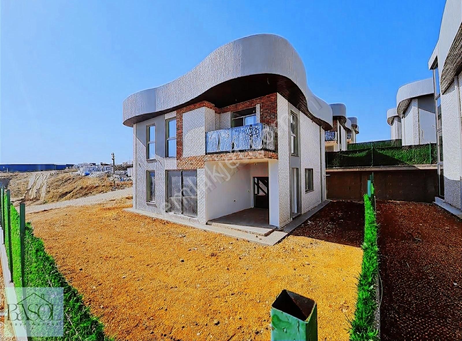 Başol Gm' Den Bilecik Merkez Kayıpark' Ta 4+1 Satılık Villa