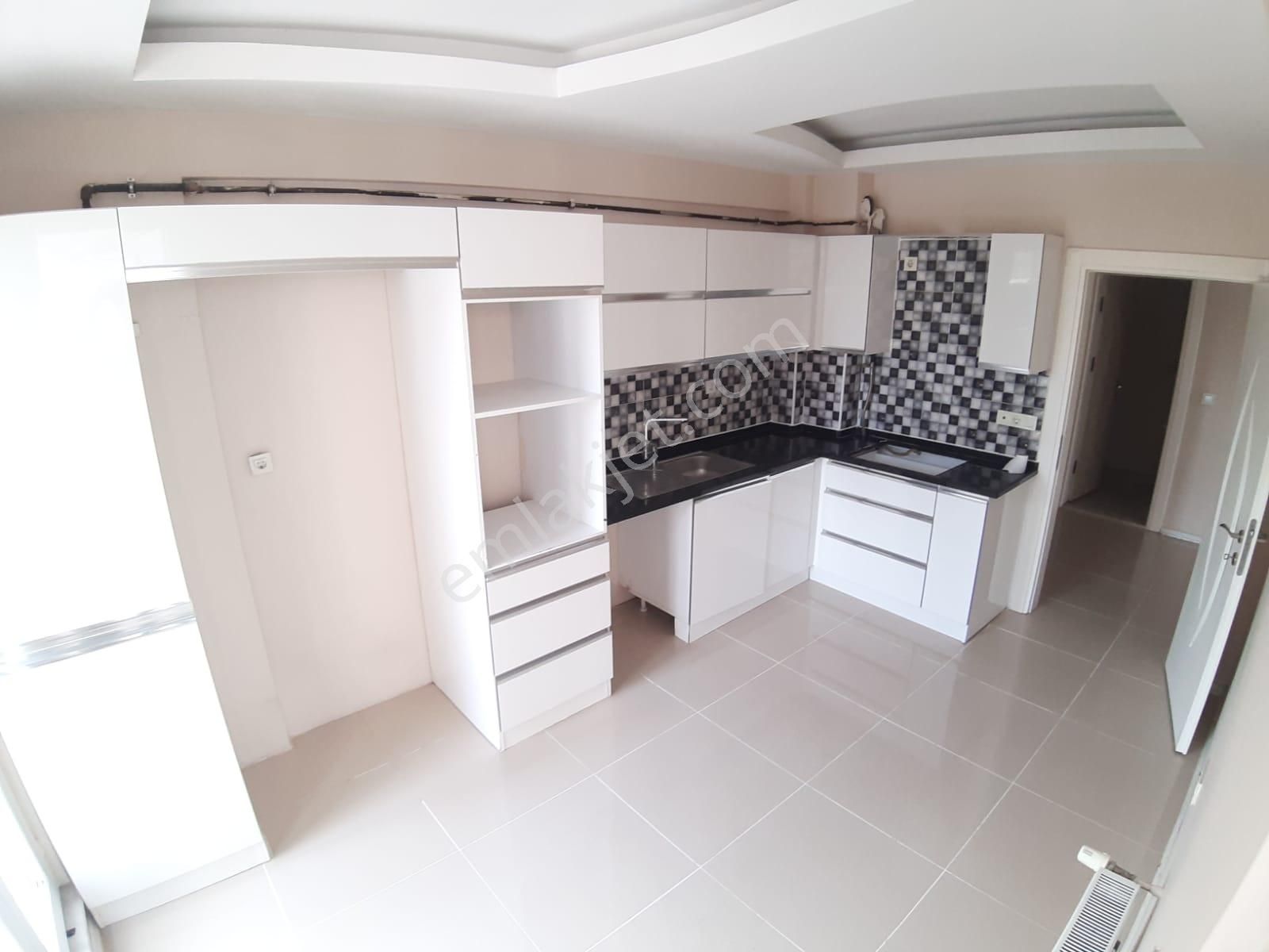 Sezgin Aslan'dan Fevzi Çakmak Mah.de Site İçerisinde Kiralık Daire