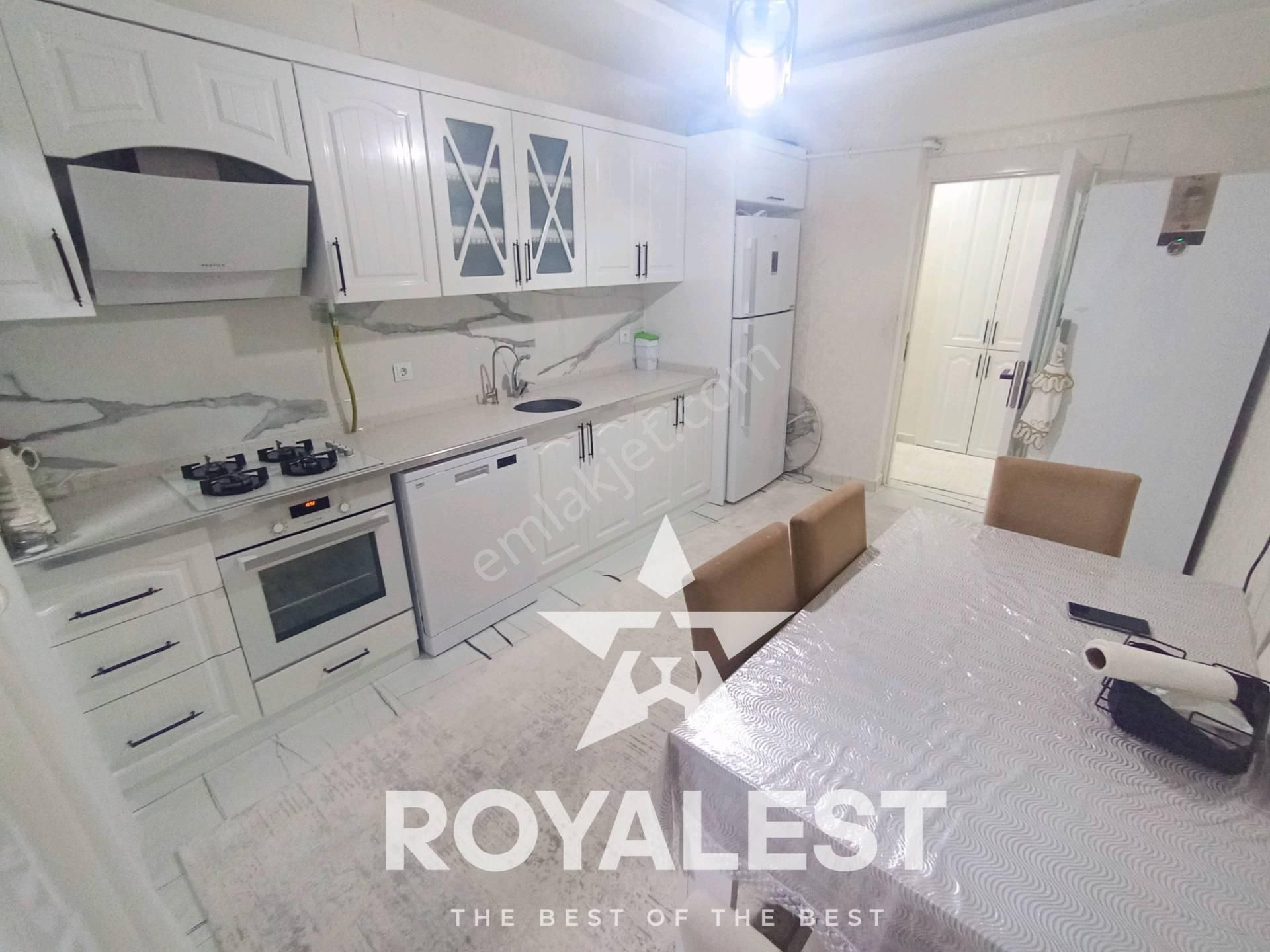 Royalest'ten Yerden Isıtmalı Ebeveyn Banyolu Lüks 3+1
