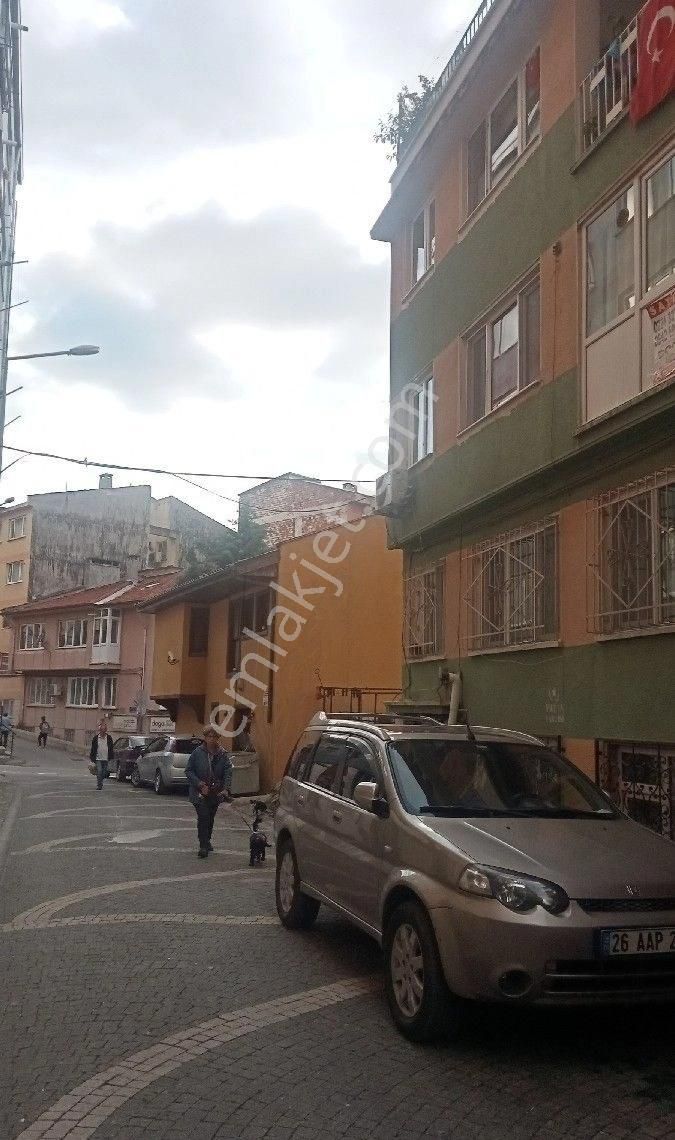 Namazgah Caddesine Kıyı Satılık Daire