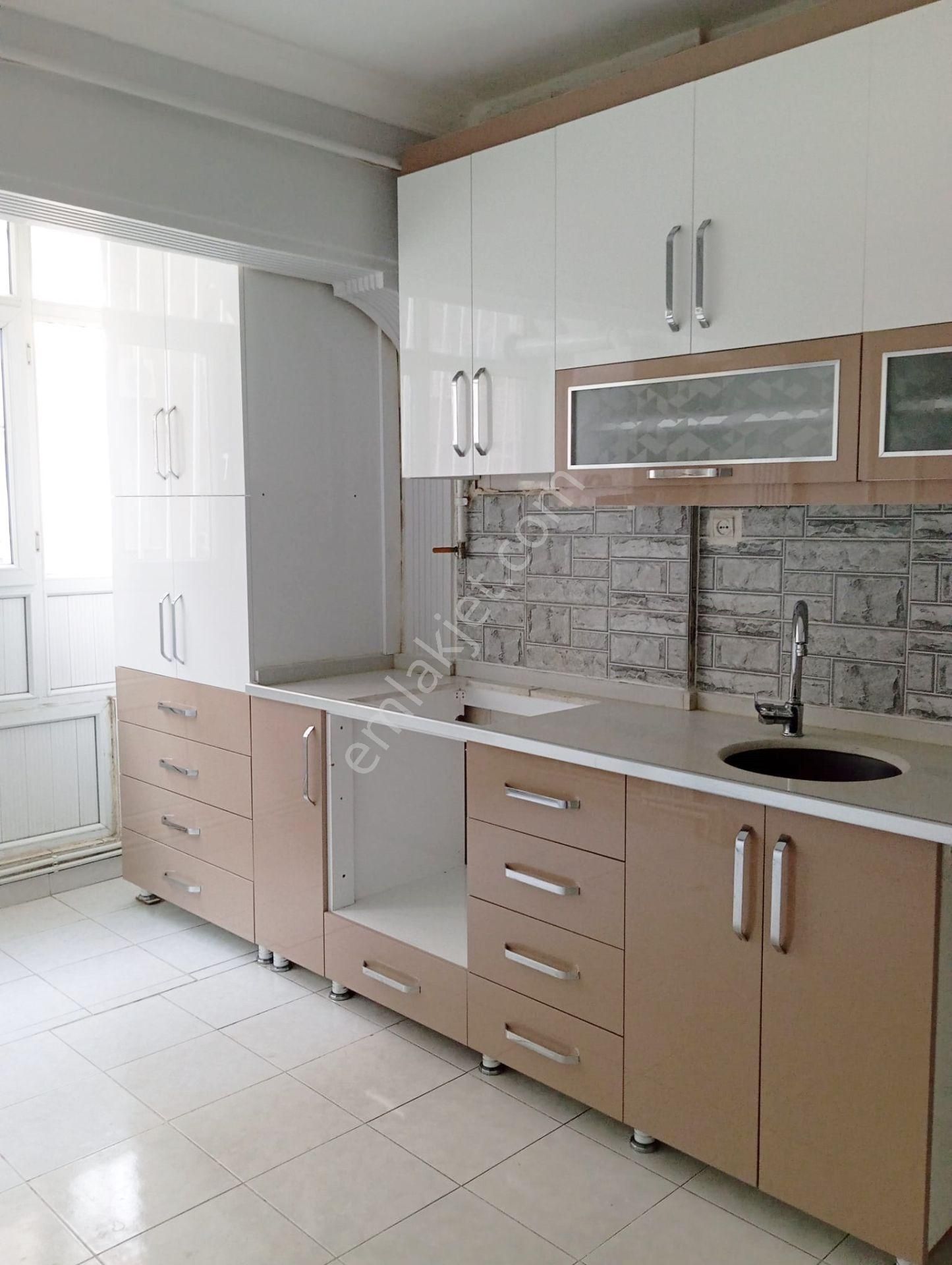 Taha Emlak Tan Park Orman Memorial Hst. Civarında Satılık 3+1 Daire