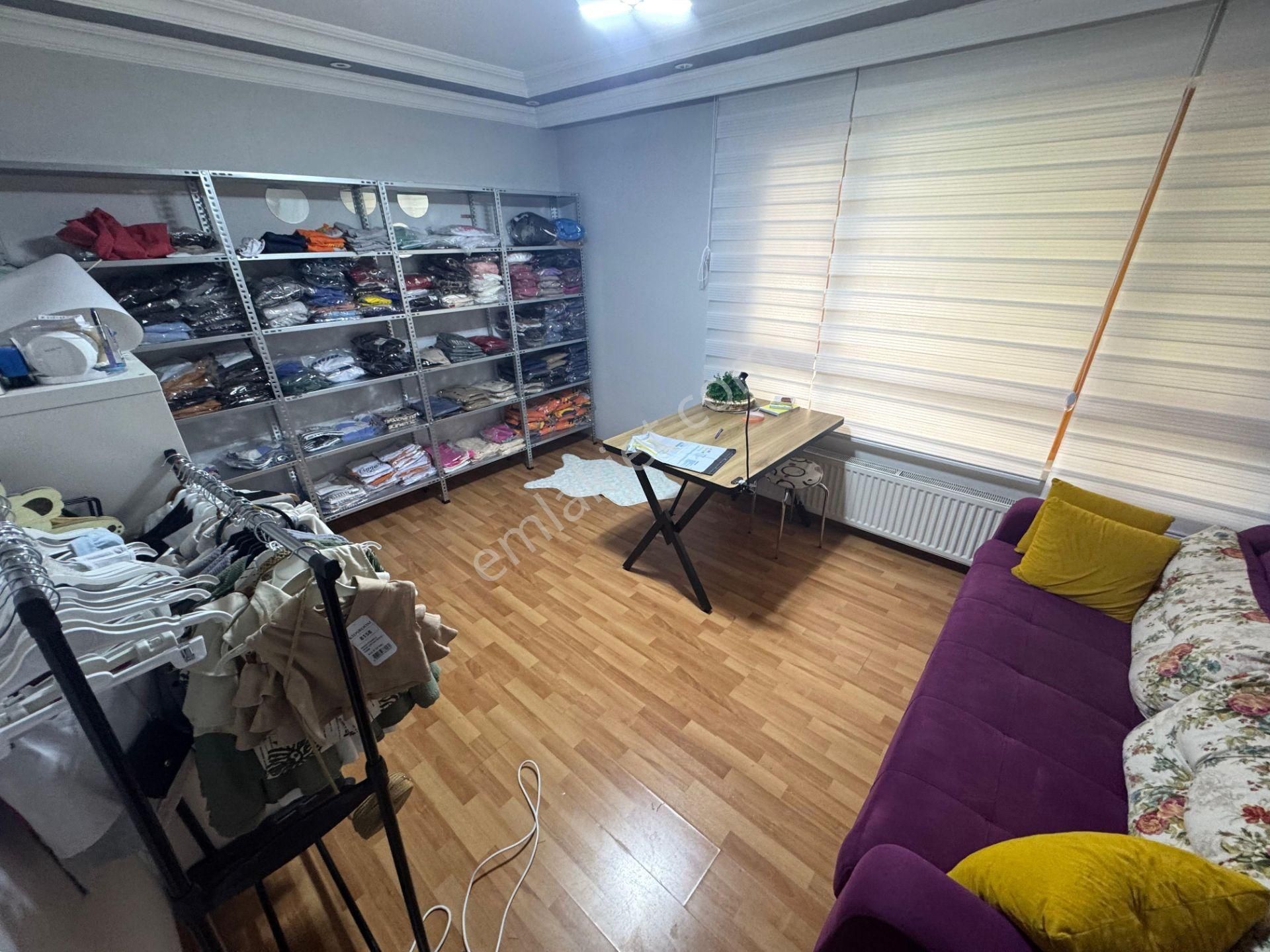 Evim Ankara'dan Köşk'te Kat Konumunda Altı Tam Daire 3+1 Bağımsız Yüksek Giriş Fırsatı!!
