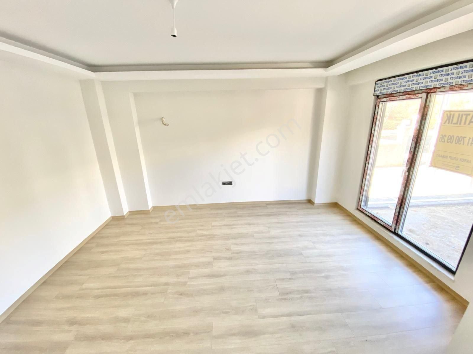 Yükselden Gürede Huzurdolu Bir Yaşam Sizi Bekliyor 3+1 Lüx Villa